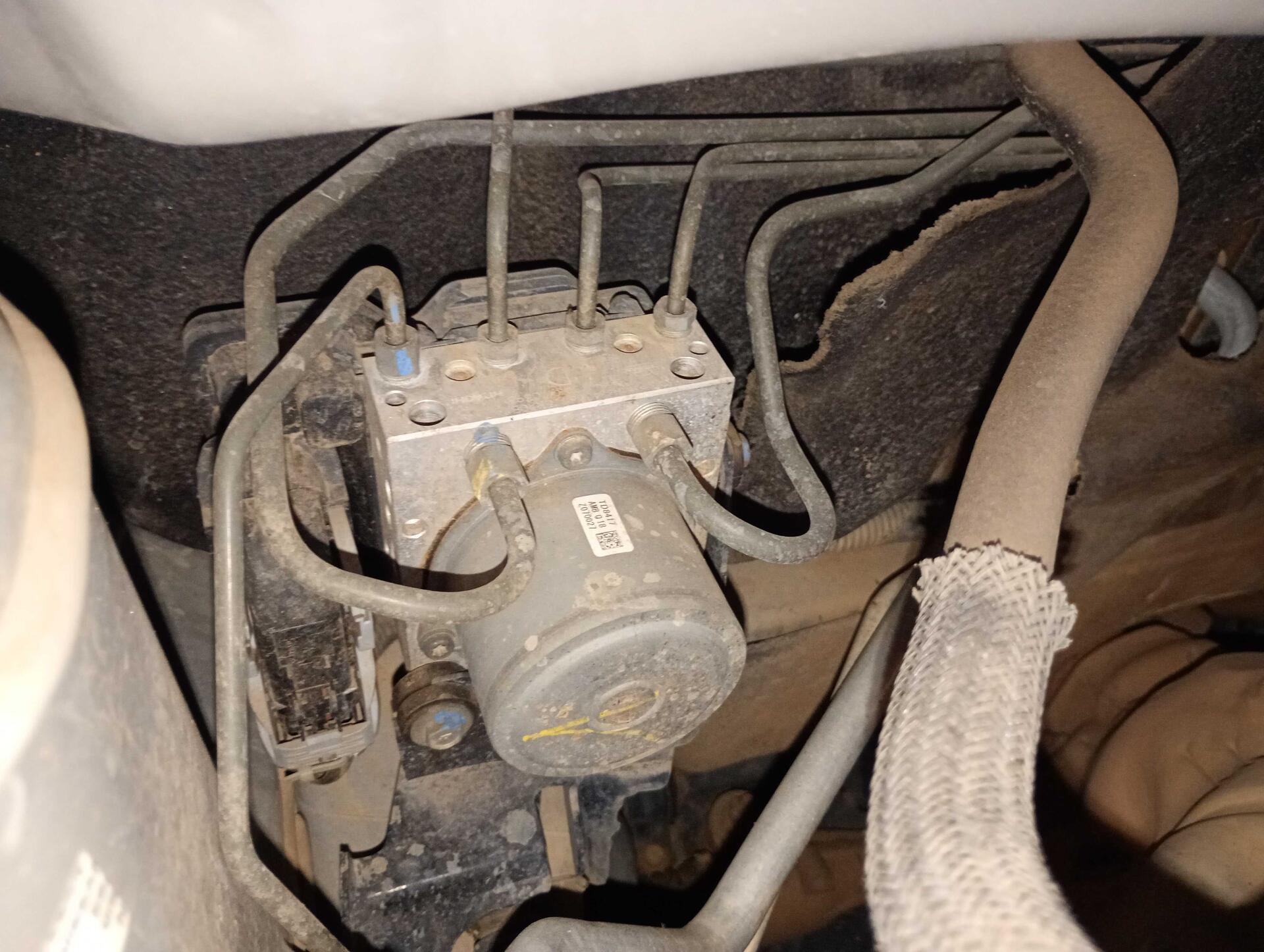 (SUCATA) NISSAN / KICKS S CVT 2019/2019 — foto 30 de 33