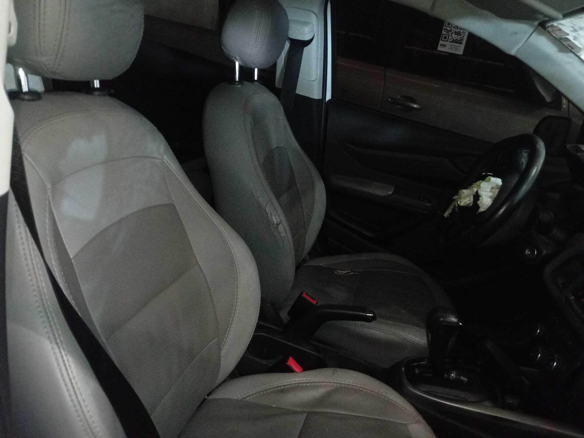 CHEVROLET / PRISMA SEDAN LT 1.4 8V 4P AUT FLEX 2015/2015 — foto 33 de 40