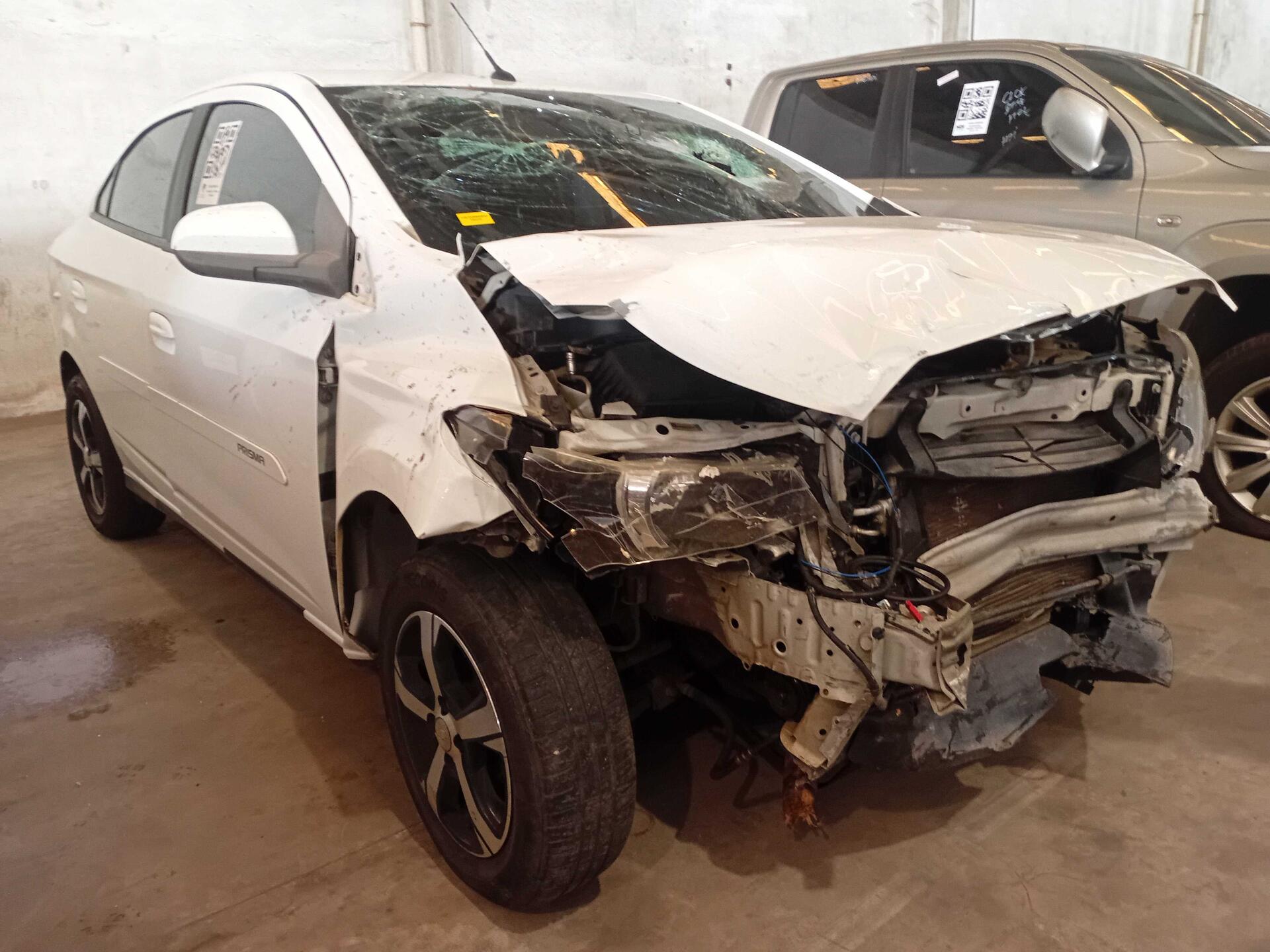 CHEVROLET / PRISMA SEDAN LT 1.4 8V 4P AUT FLEX 2015/2015 — foto 36 de 40