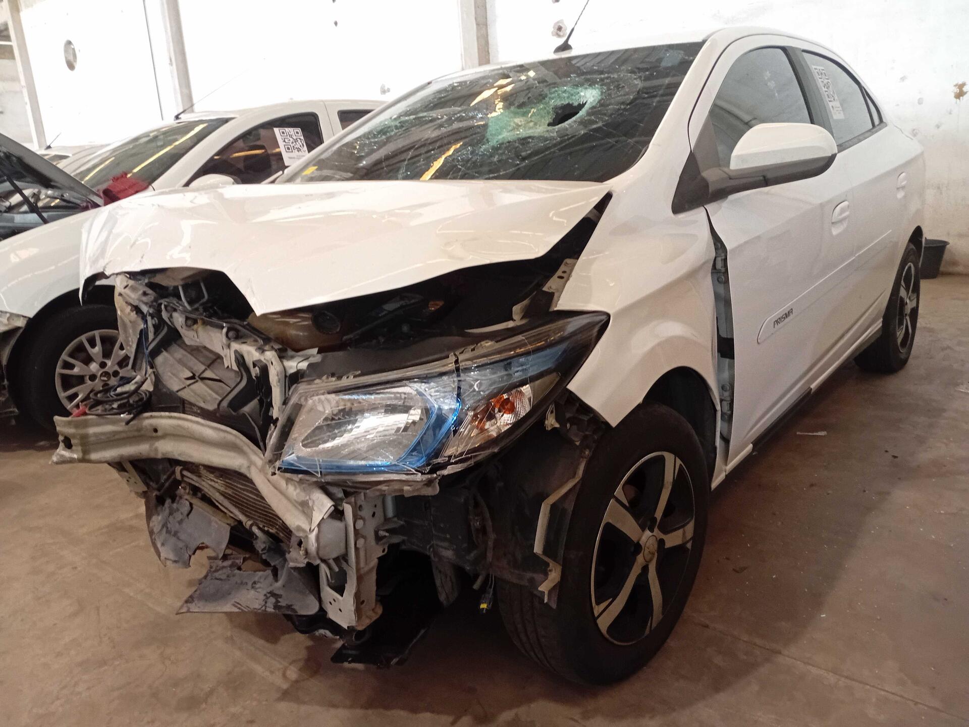 CHEVROLET / PRISMA SEDAN LT 1.4 8V 4P AUT FLEX 2015/2015 — foto 37 de 40