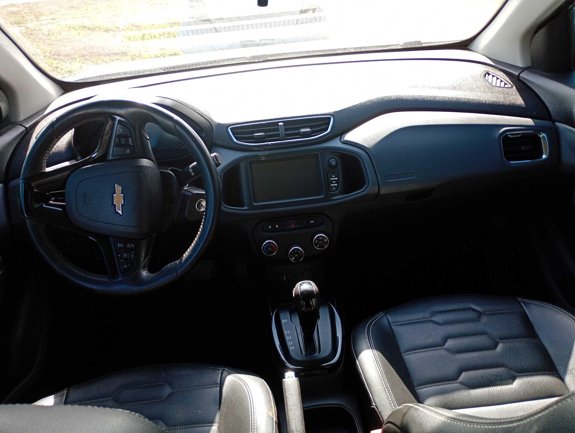 CHEVROLET / ONIX HATCH LTZ 1.4 8V 5P AUT FLEX 2018/2019 — foto 33 de 40