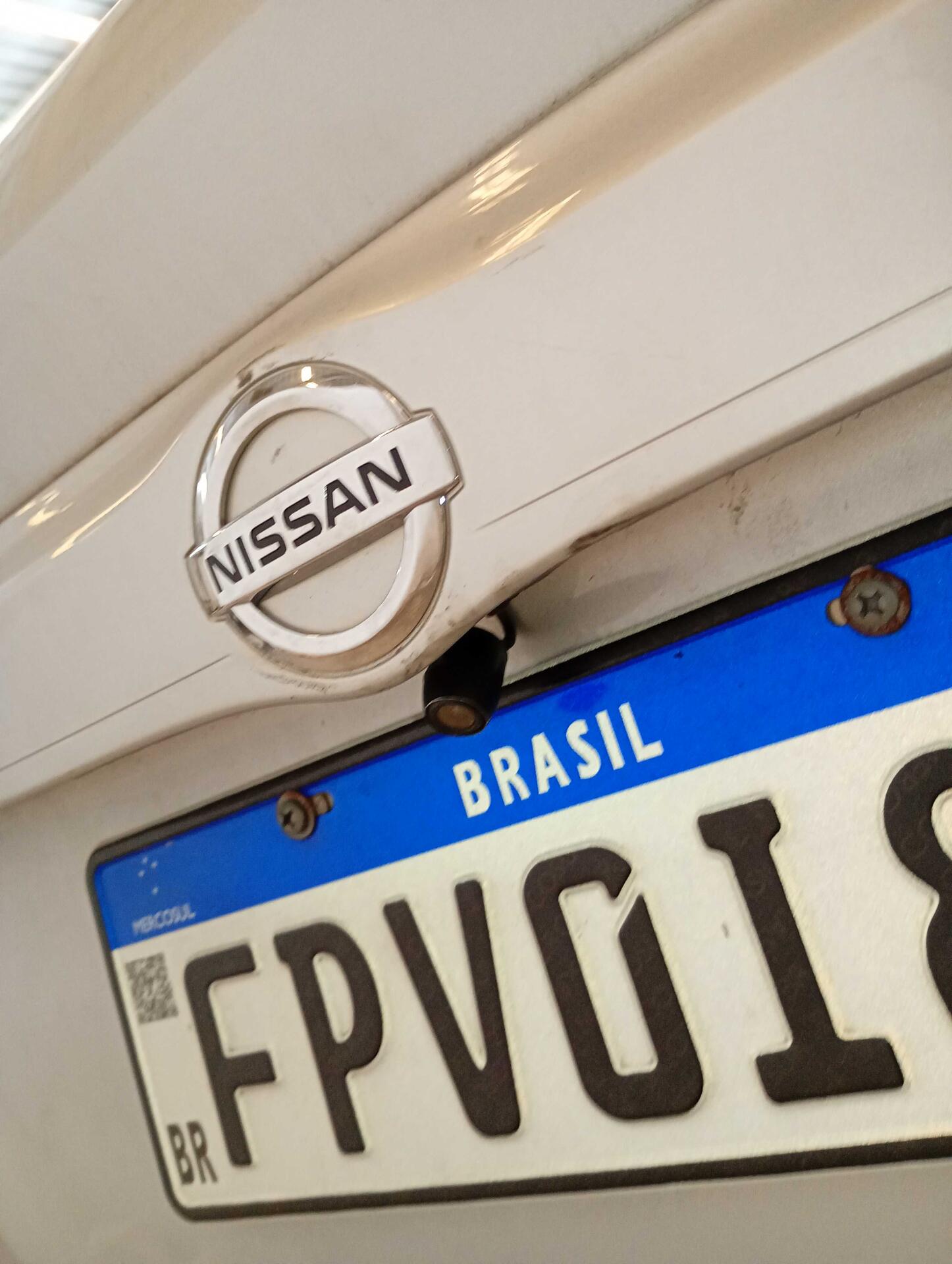 NISSAN / VERSA SL 1.6 16V MEC 4P FLEX 2014/2014 — foto 8 de 26