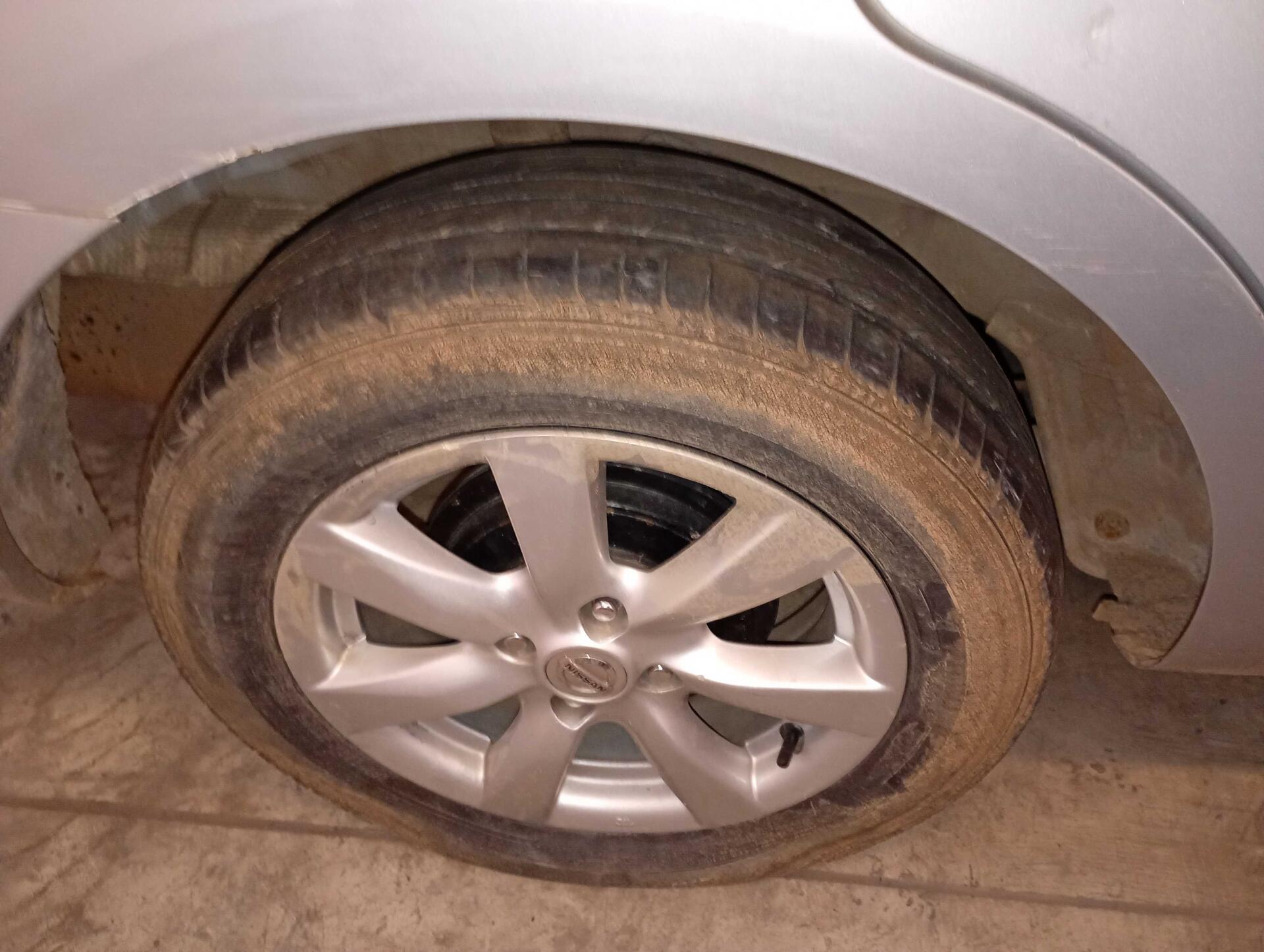 NISSAN / VERSA SL 1.6 16V MEC 4P FLEX 2014/2014 — foto 17 de 26