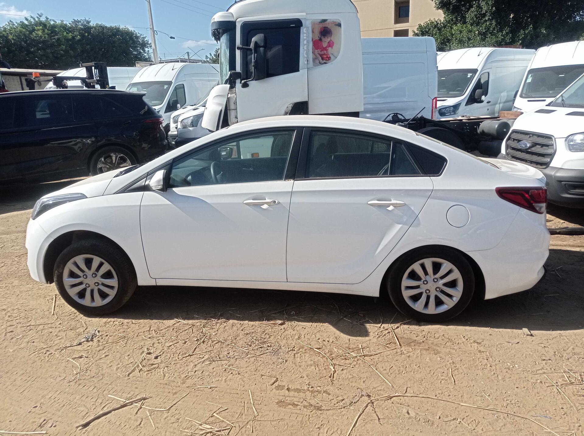 HYUNDAI / HB20S SEDAN COMFORT STYLE 1.6 16V MEC 4P FLEX 2018/2019 — foto 16 de 40