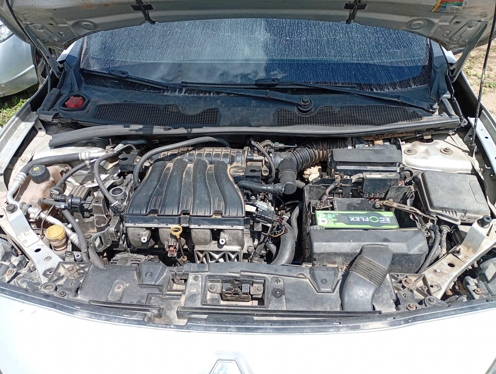 RENAULT / FLUENCE SEDAN DYNAMIQUE 2.0 16V AUT 2011/2012 — foto 3 de 40