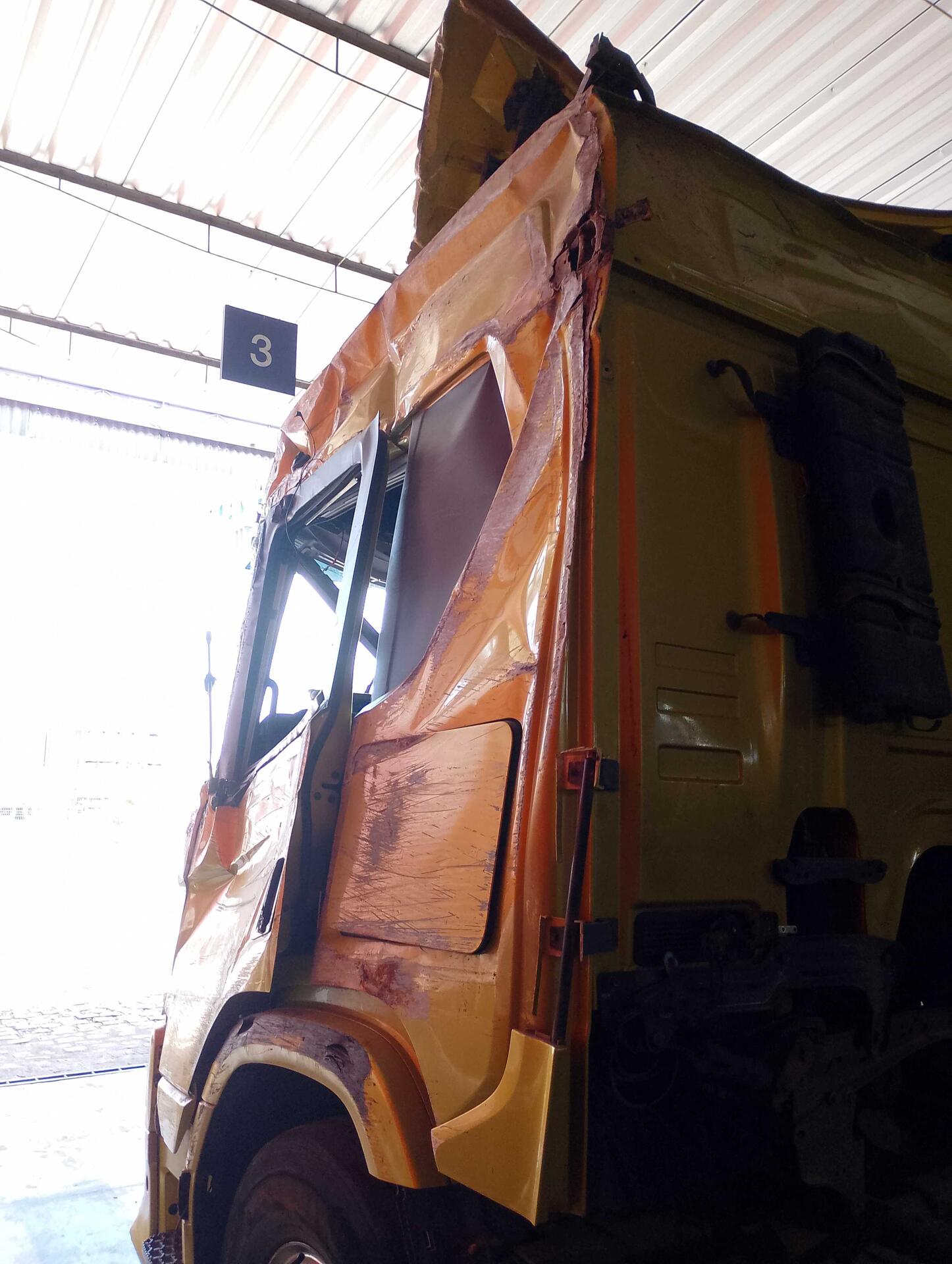 SCANIA / P360 B8X2 DIESEL 2022/2023 — foto 5 de 40