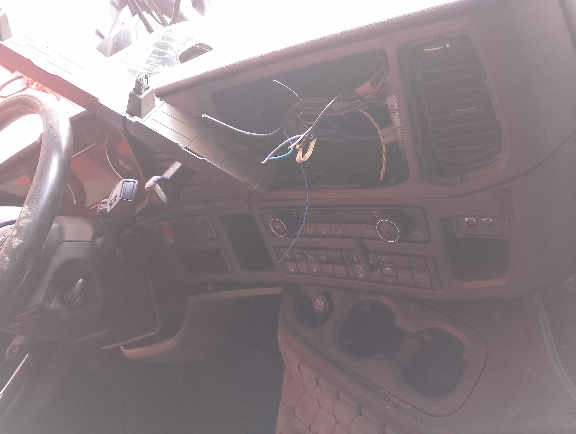 SCANIA / P360 B8X2 DIESEL 2022/2023 — foto 18 de 40