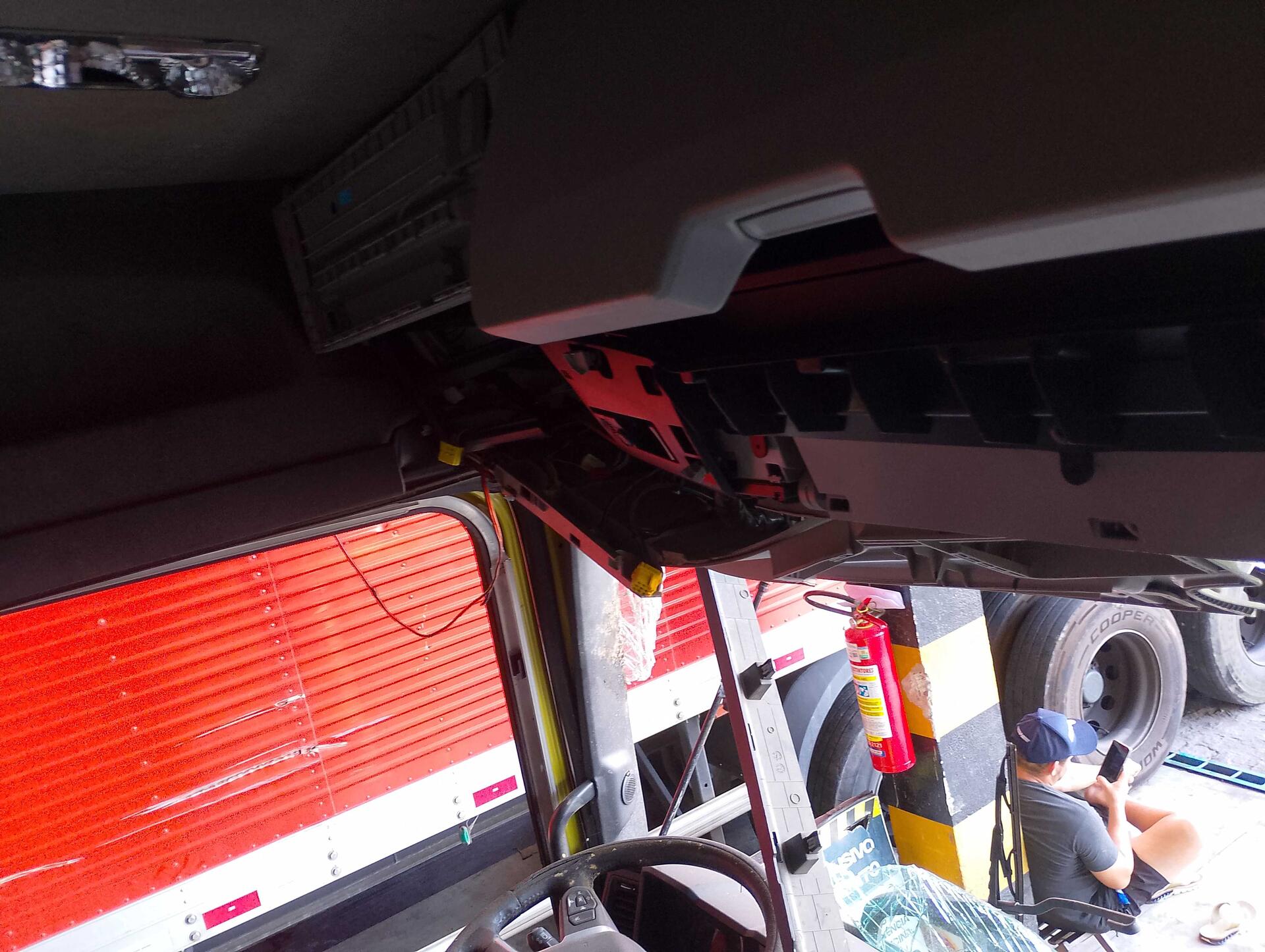 SCANIA / P360 B8X2 DIESEL 2022/2023 — foto 23 de 40