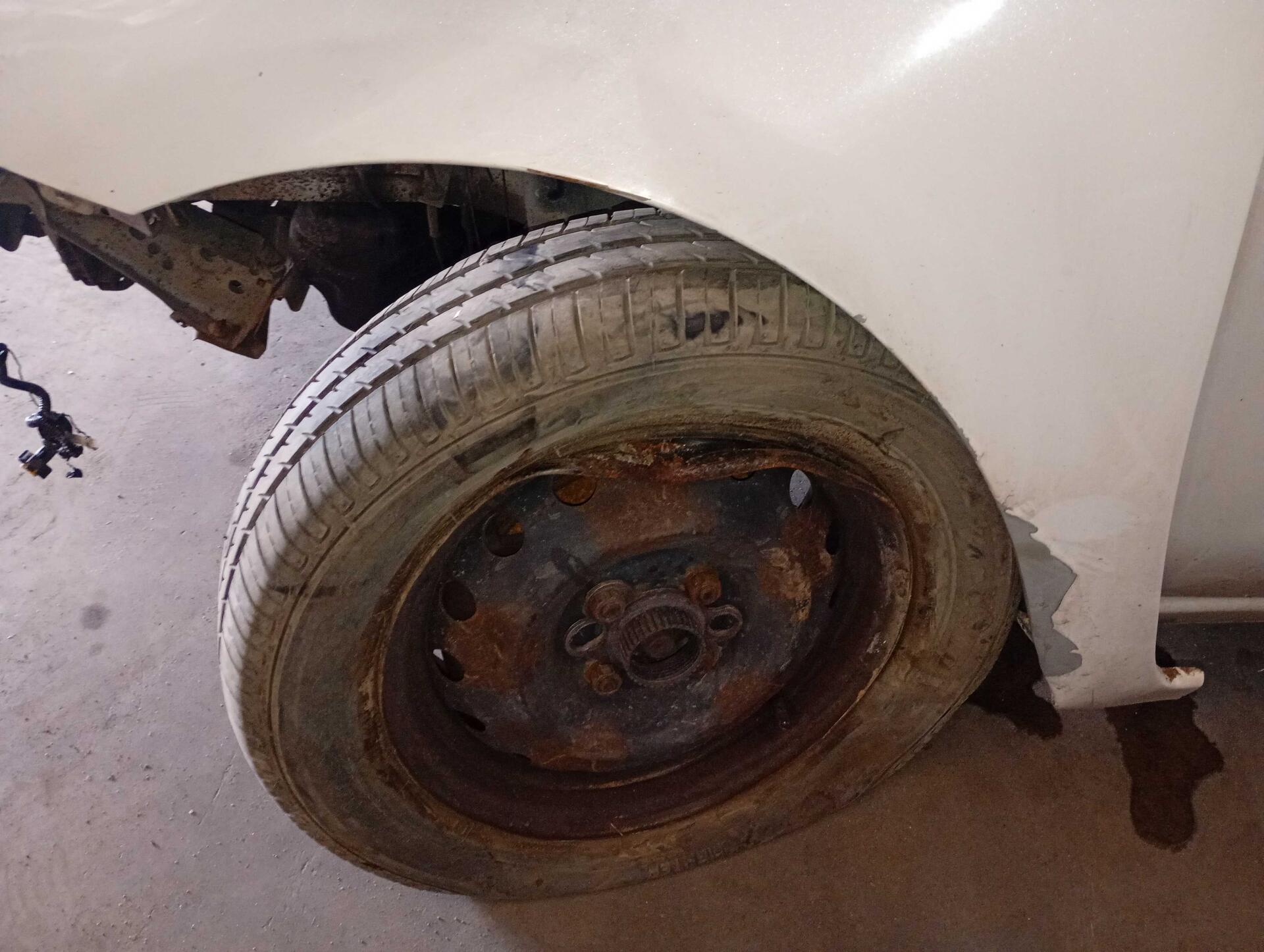 NISSAN / MARCH S 1.0 16V FUEL 5P FLEX 2014/2015 — foto 32 de 40