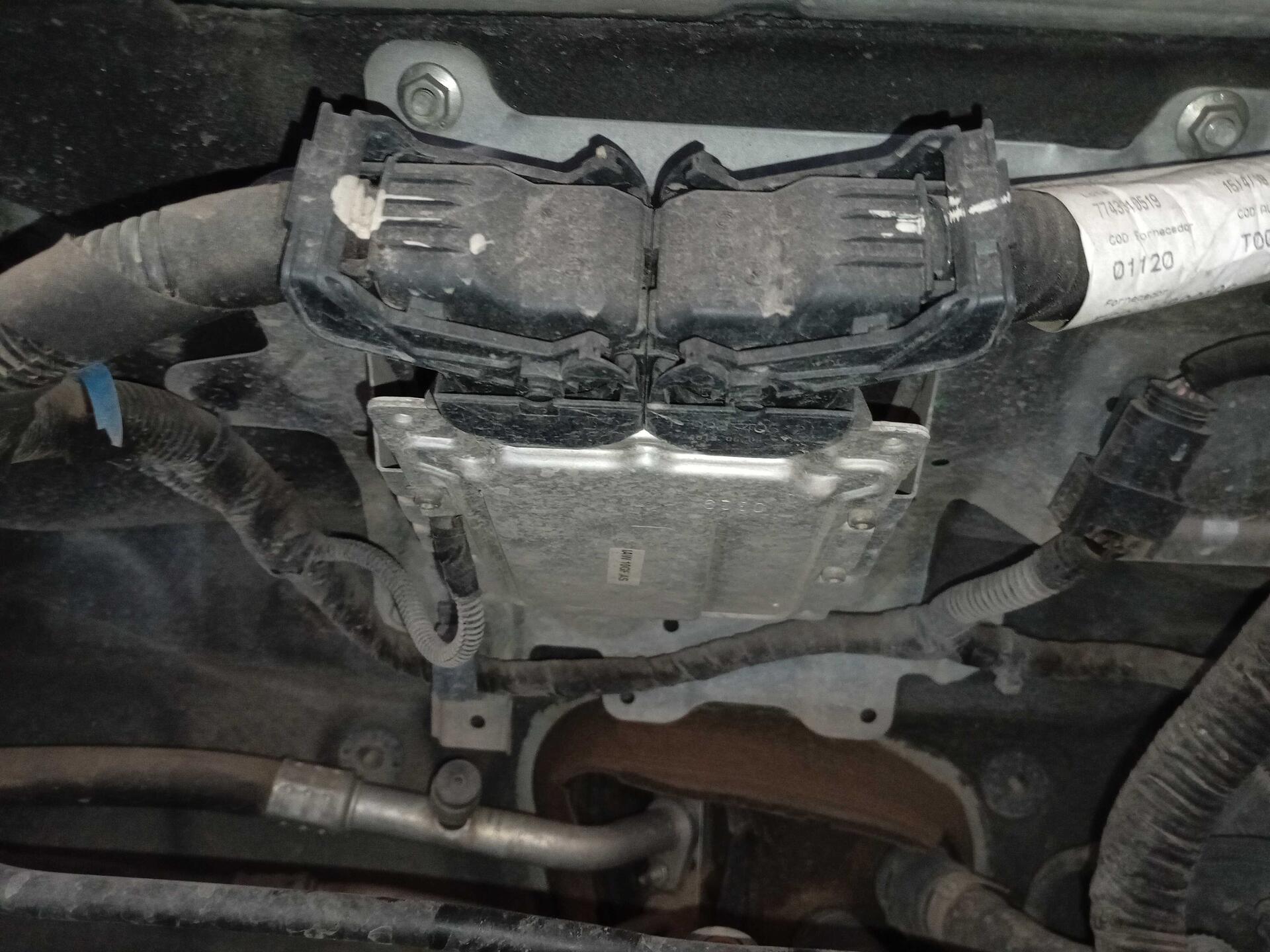 JEEP / RENEGADE SPORT 4X2 1.8 16V AUT FLEX 2019/2019 — foto 15 de 38