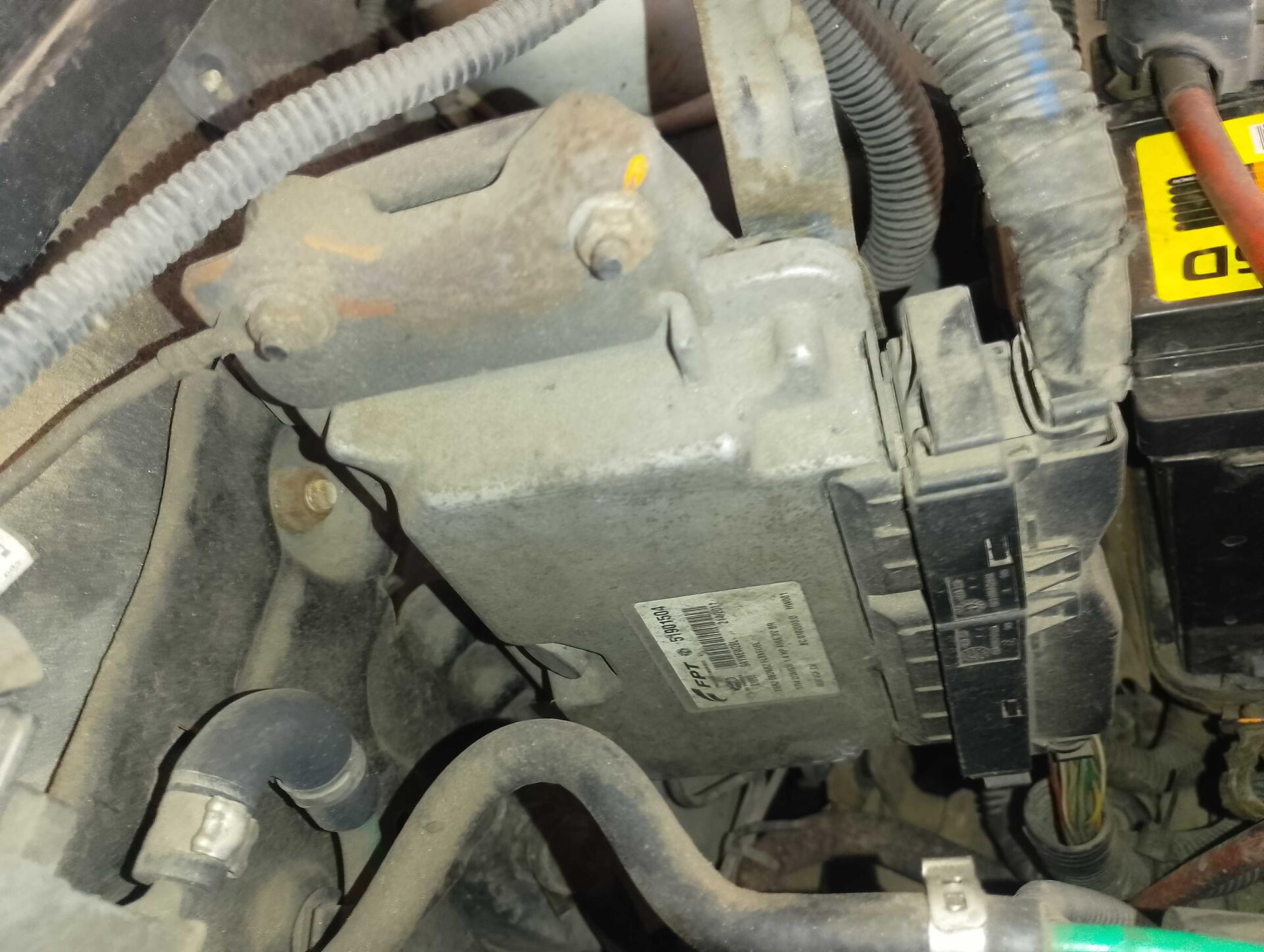 FIAT / PALIO WK ATTRAC 1.4 FLEX 2011/2012 — foto 23 de 29