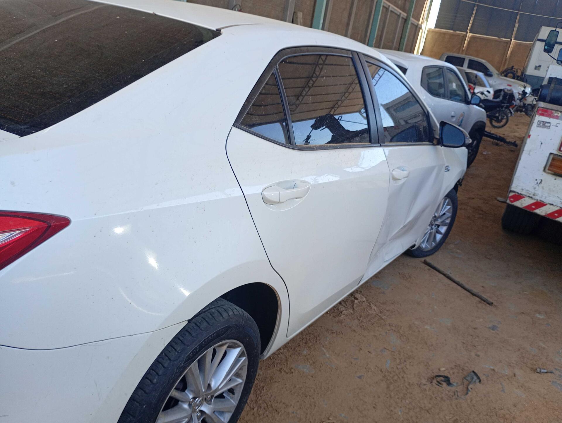 TOYOTA / COROLLA XEI 2.0 16V AUT FLEX 2014/2015 — foto 20 de 40