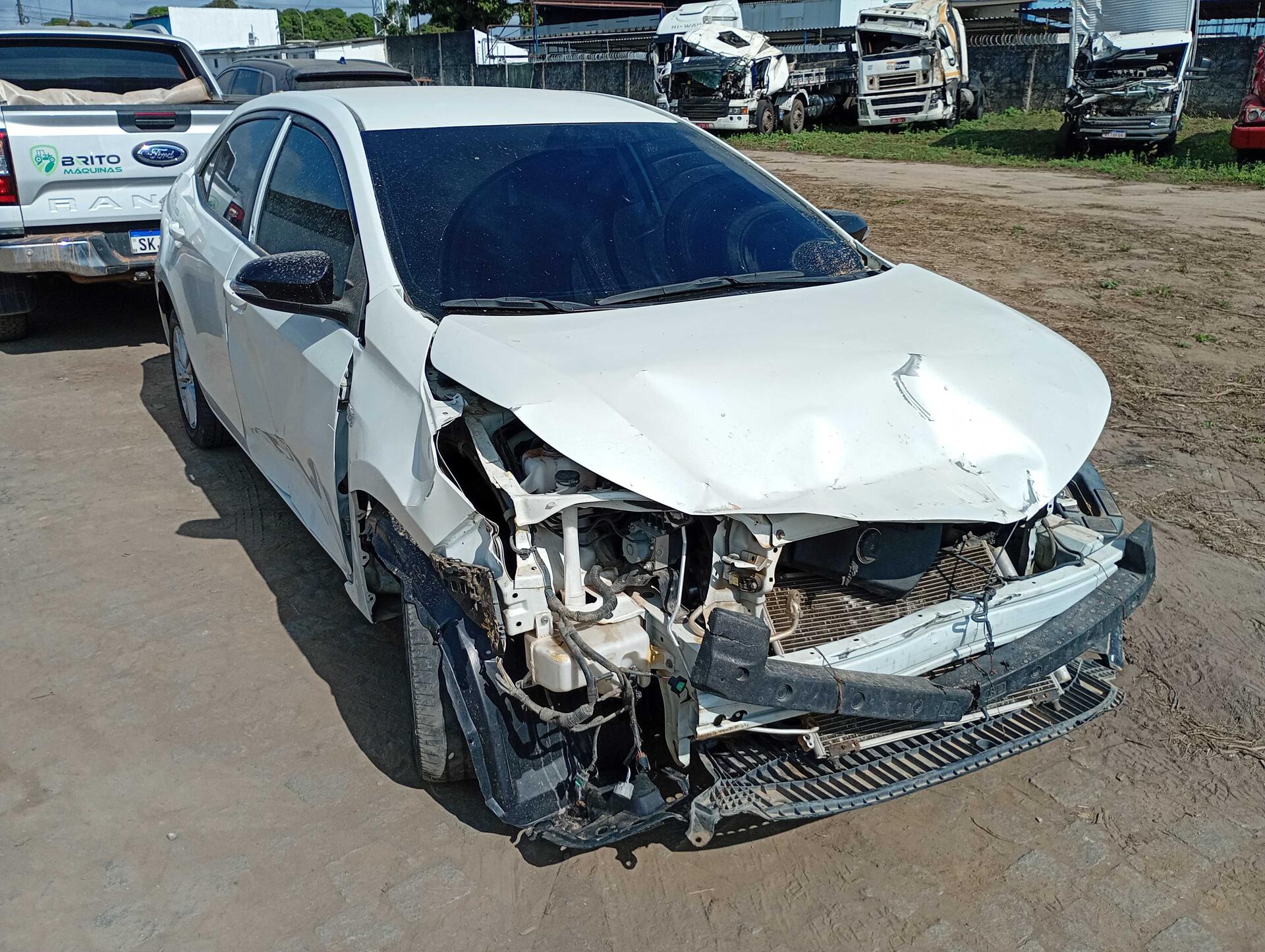 TOYOTA / COROLLA XEI 2.0 16V AUT FLEX 2014/2015 — foto 28 de 40