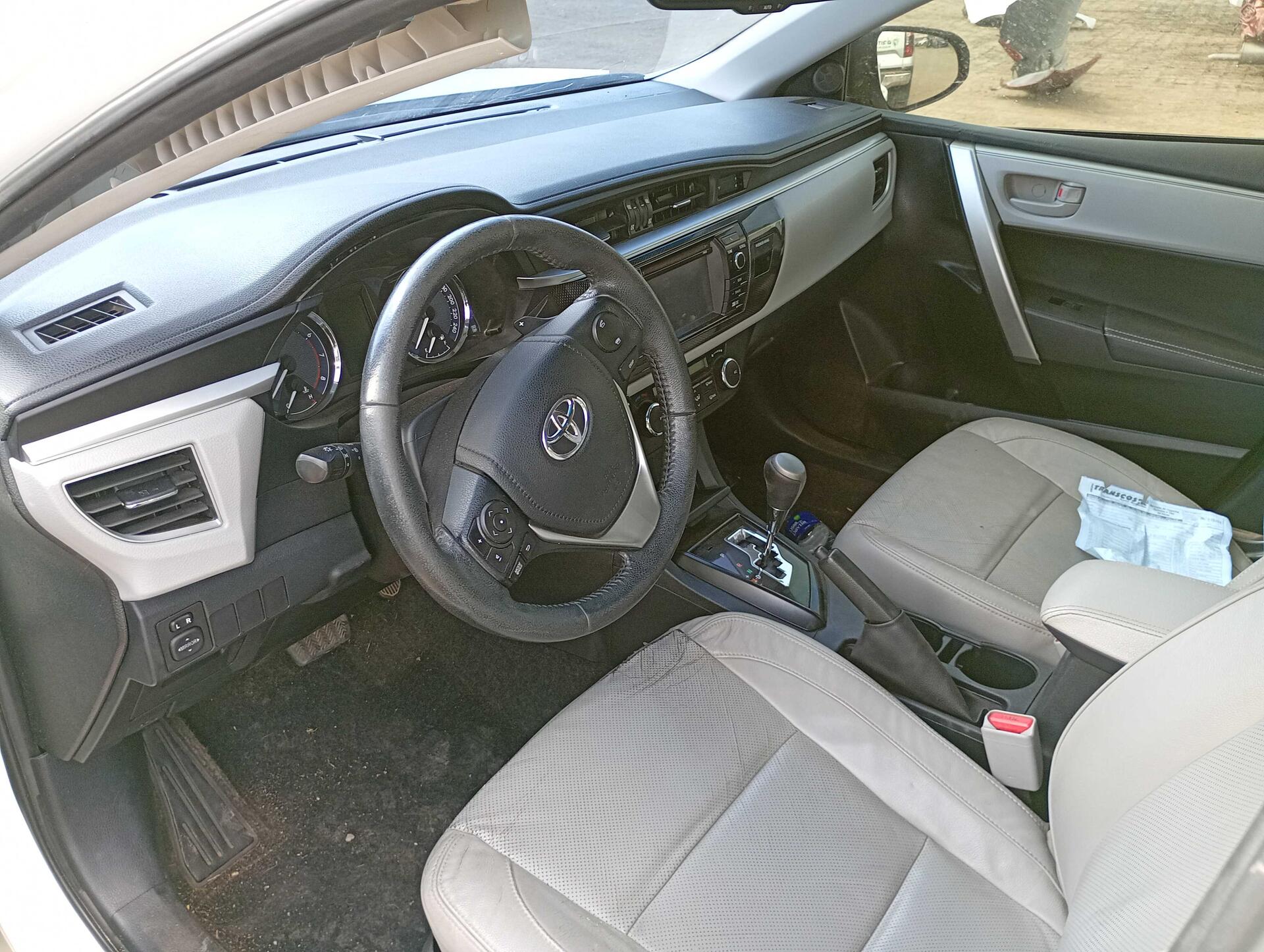 TOYOTA / COROLLA XEI 2.0 16V AUT FLEX 2014/2015 — foto 36 de 40