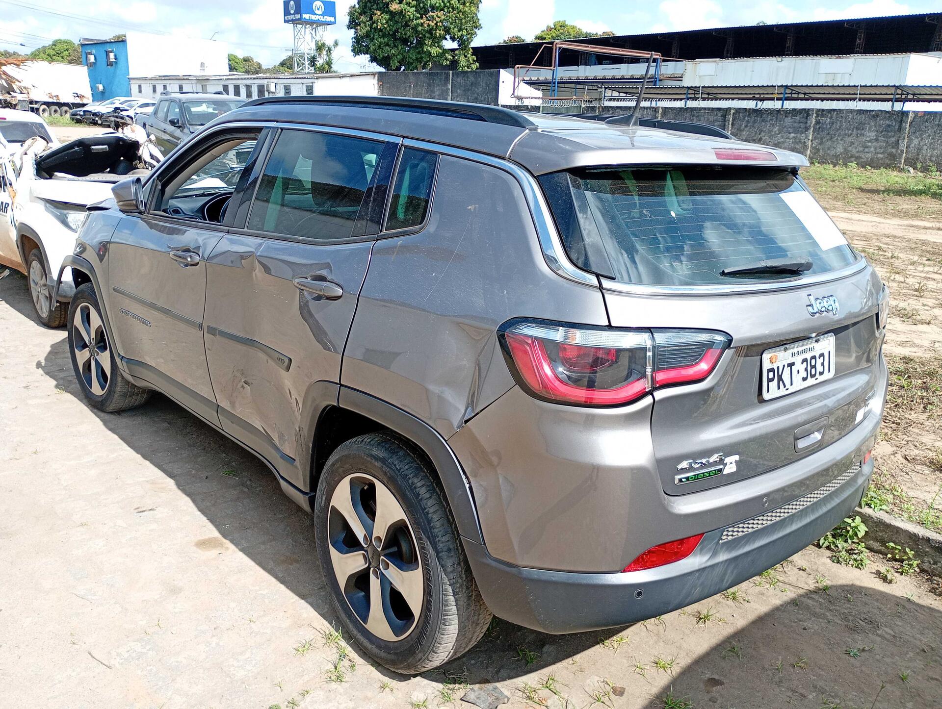 JEEP / COMPASS LONGITUDE D DIESEL 2017/2018 — foto 22 de 40