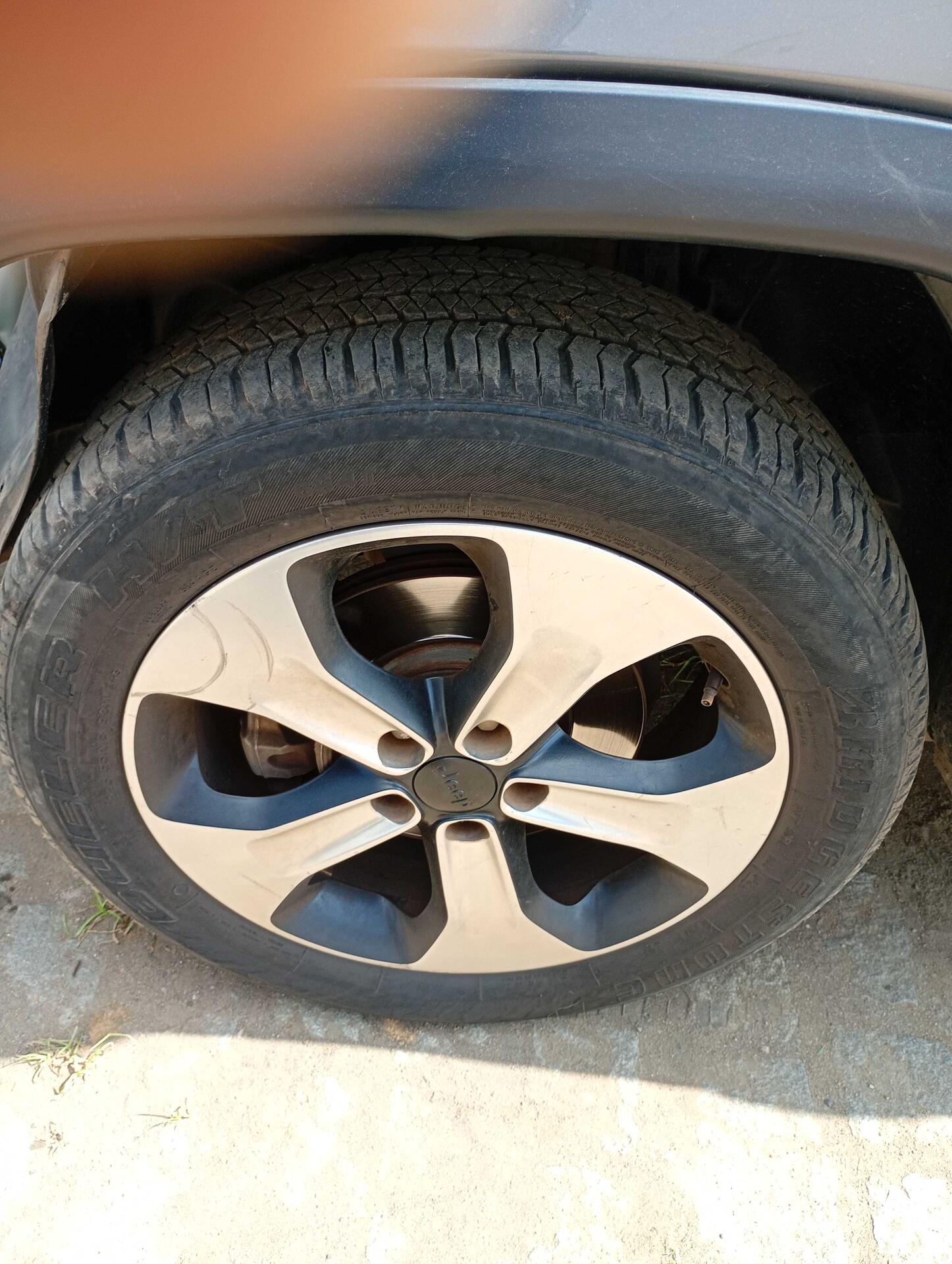 JEEP / COMPASS LONGITUDE D DIESEL 2017/2018 — foto 27 de 40