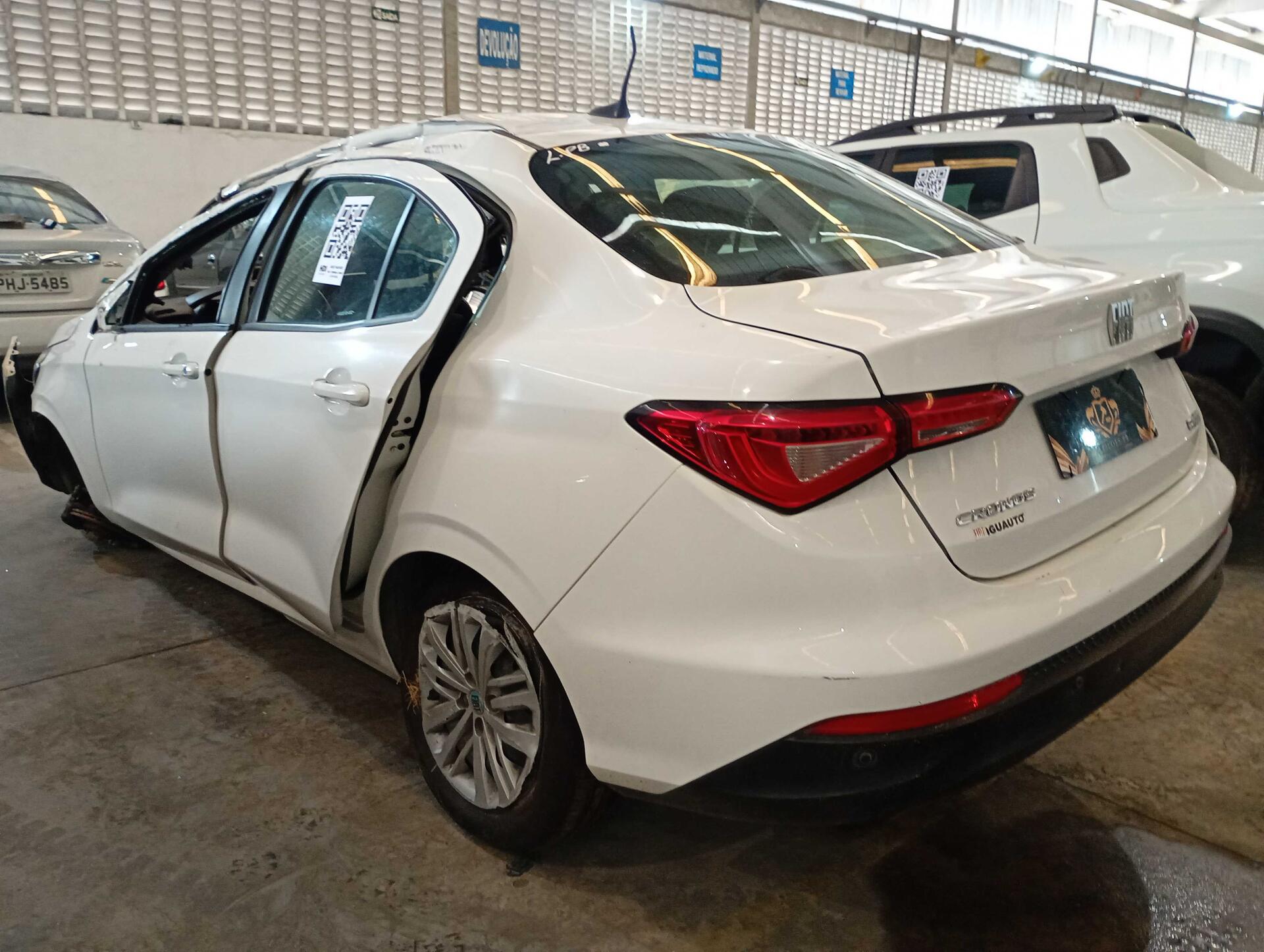 (SUCATA) FIAT / CRONOS DRIVE 1.0 6V FLEX 2023/2023 — foto 3 de 22