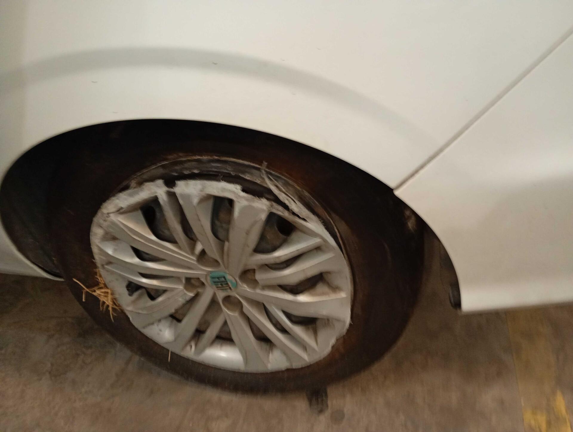 (SUCATA) FIAT / CRONOS DRIVE 1.0 6V FLEX 2023/2023 — foto 11 de 22