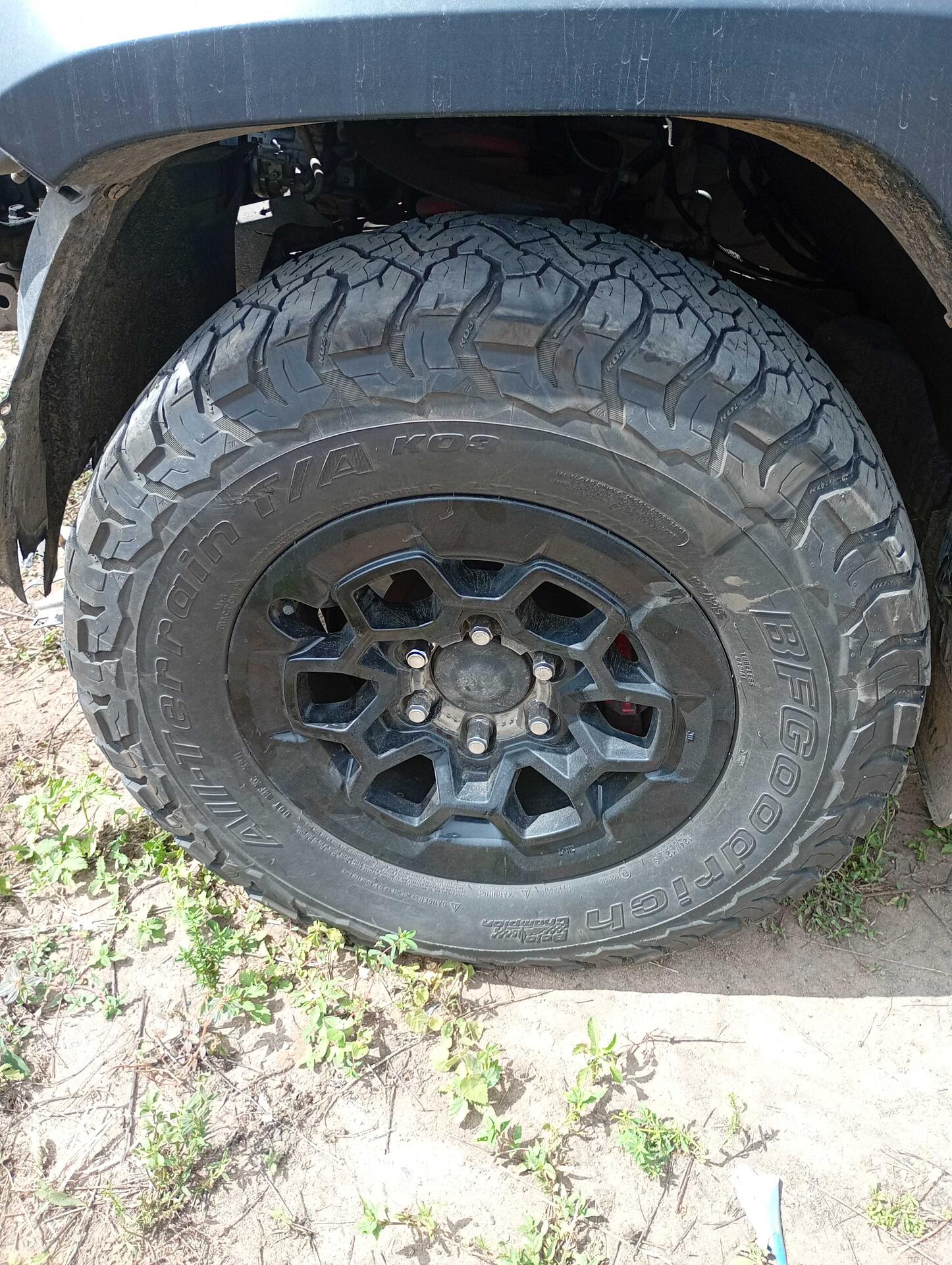 TOYOTA / HILUX CD GR-S 4X4 2.8 TDI AUT DIESEL 2023/2023 — foto 35 de 40