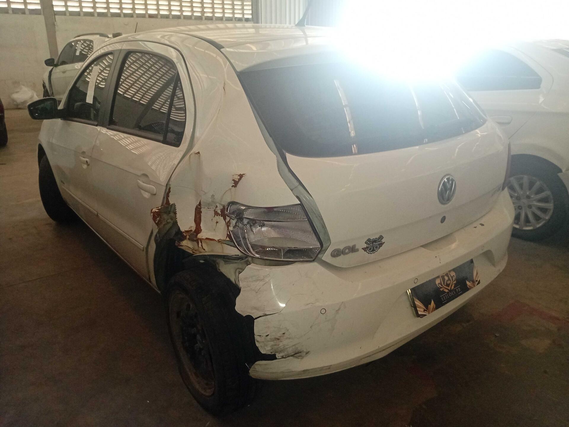 VW / NOVO GOL 1.0 CITY 2013/2014 — foto 22 de 36