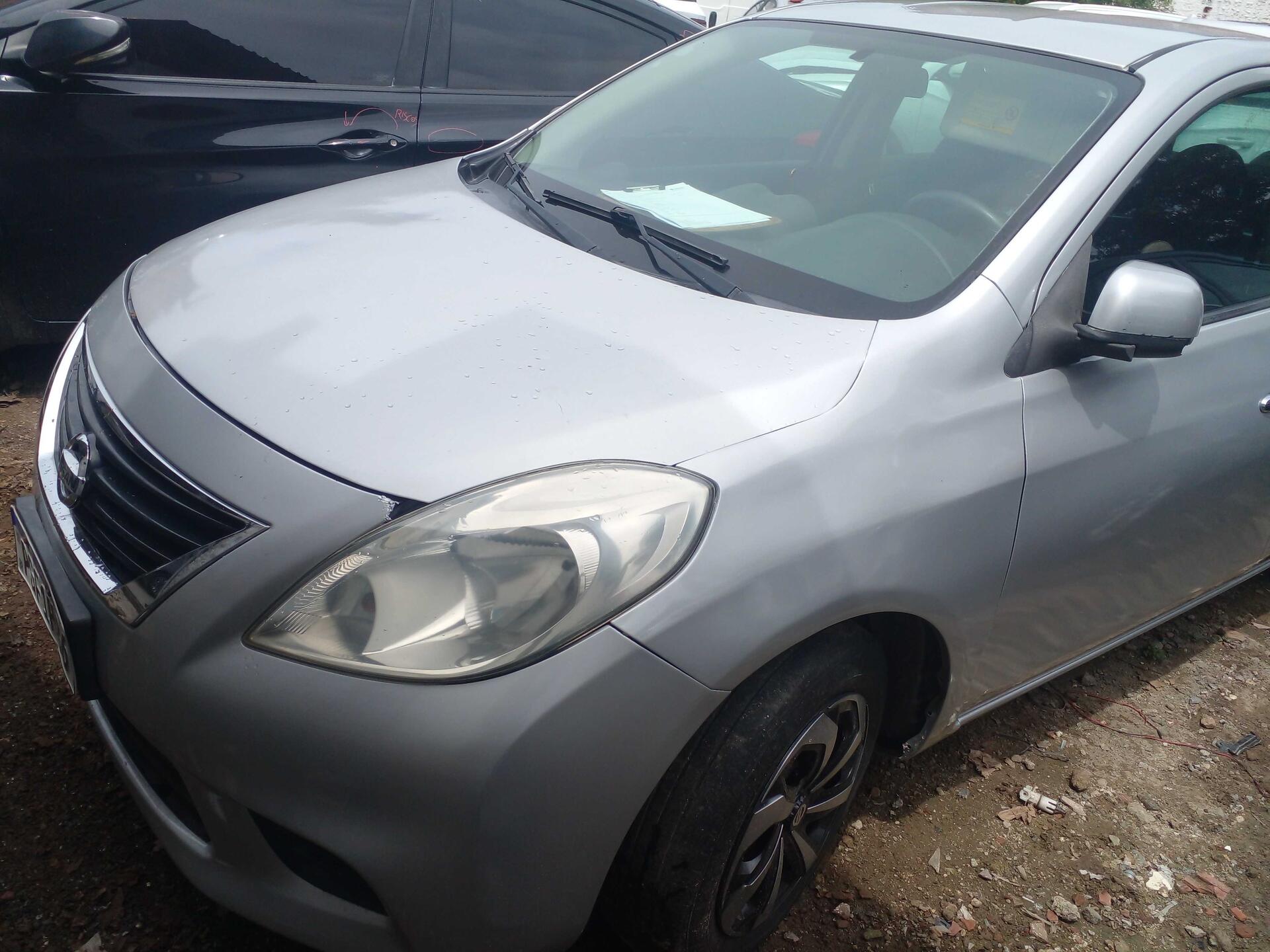 NISSAN / VERSA SV 1.6 16V MEC 4P GNV_FLEX 2012/2013 — foto 13 de 40