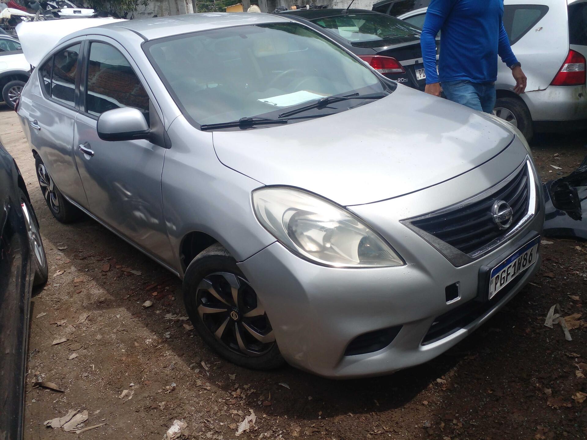 NISSAN / VERSA SV 1.6 16V MEC 4P GNV_FLEX 2012/2013 — foto 14 de 40
