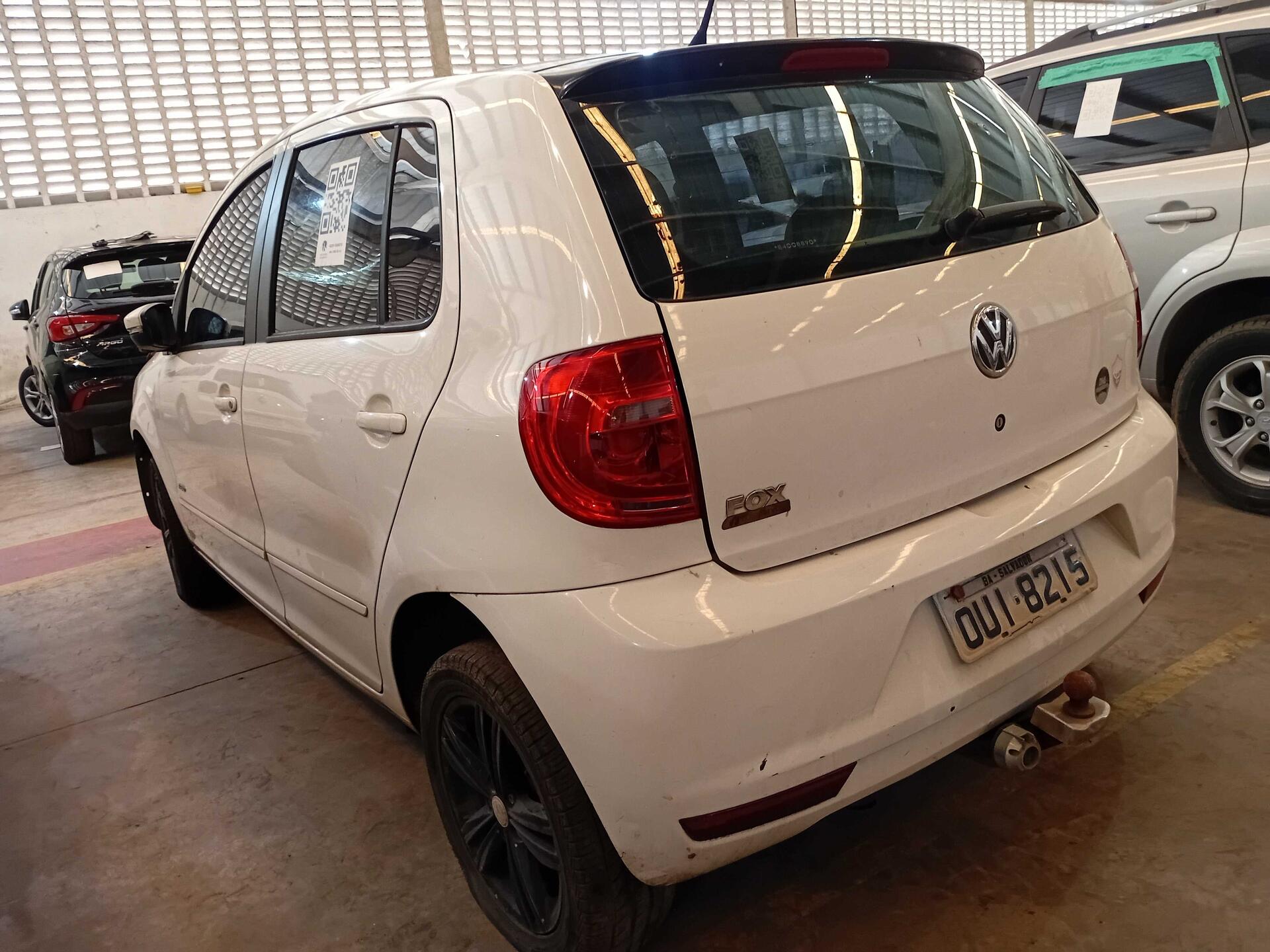 VOLKSWAGEN / FOX G2 1.0 MI TOTAL 8V 5P FLEX 2013/2014 — foto 35 de 40