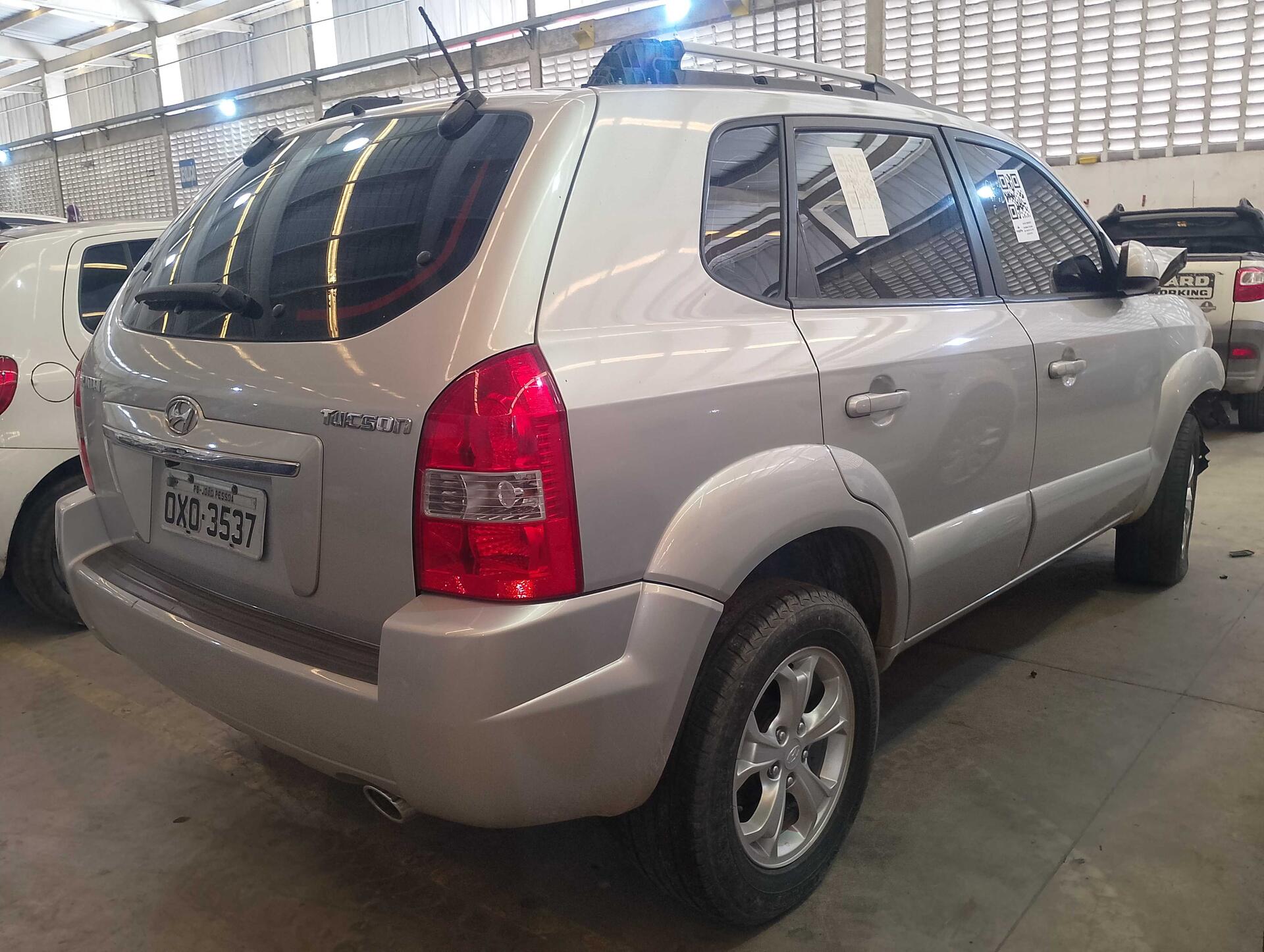 HYUNDAI / TUCSON GLS 4X2-AT 2.0 16V 4P A FLEX 2013/2014 — foto 29 de 40
