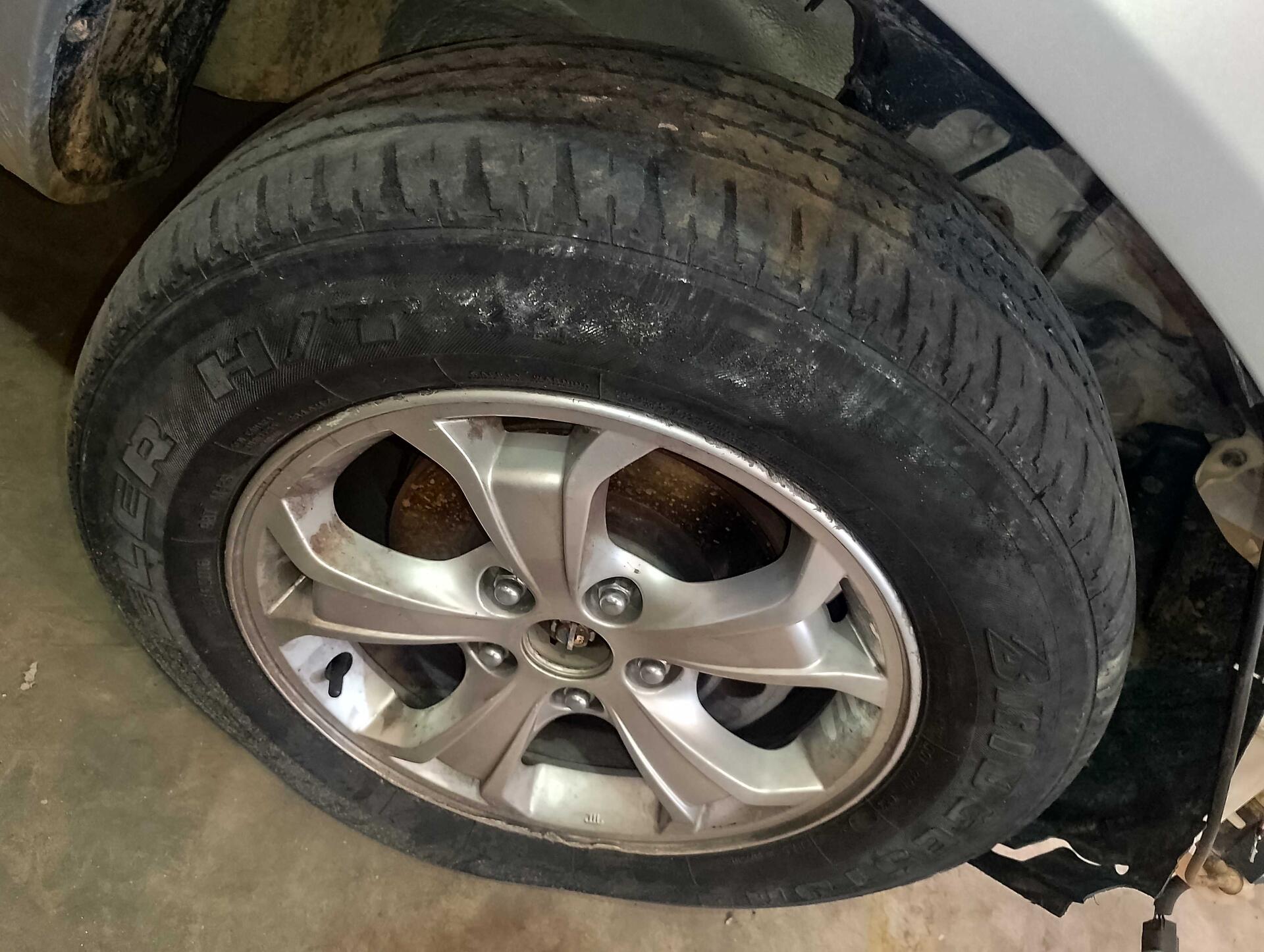 HYUNDAI / TUCSON GLS 4X2-AT 2.0 16V 4P A FLEX 2013/2014 — foto 35 de 40
