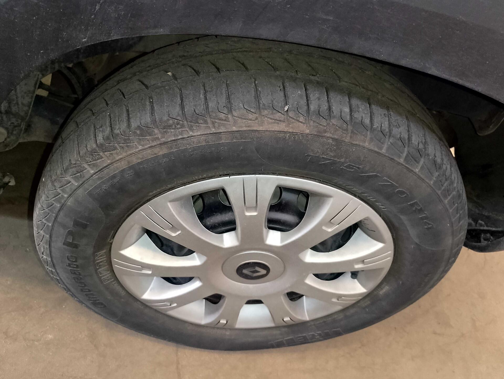 RENAULT / KWID ZEN 1.0 12V MEC FLEX 2021/2022 — foto 26 de 39