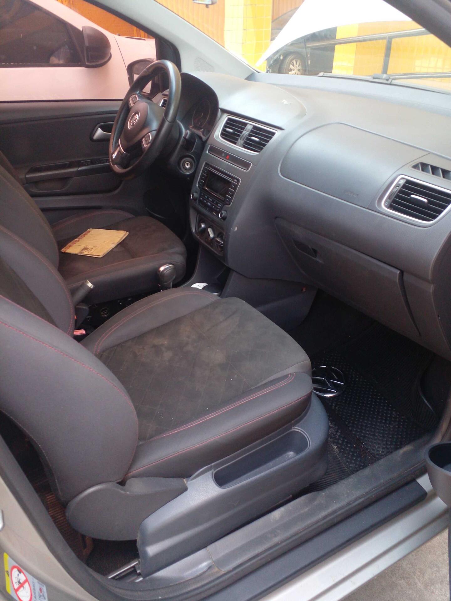 VOLKSWAGEN / FOX G2 1.6 MI I MOTION TOTAL 8V 5P FLEX 2014/2014 — foto 5 de 40