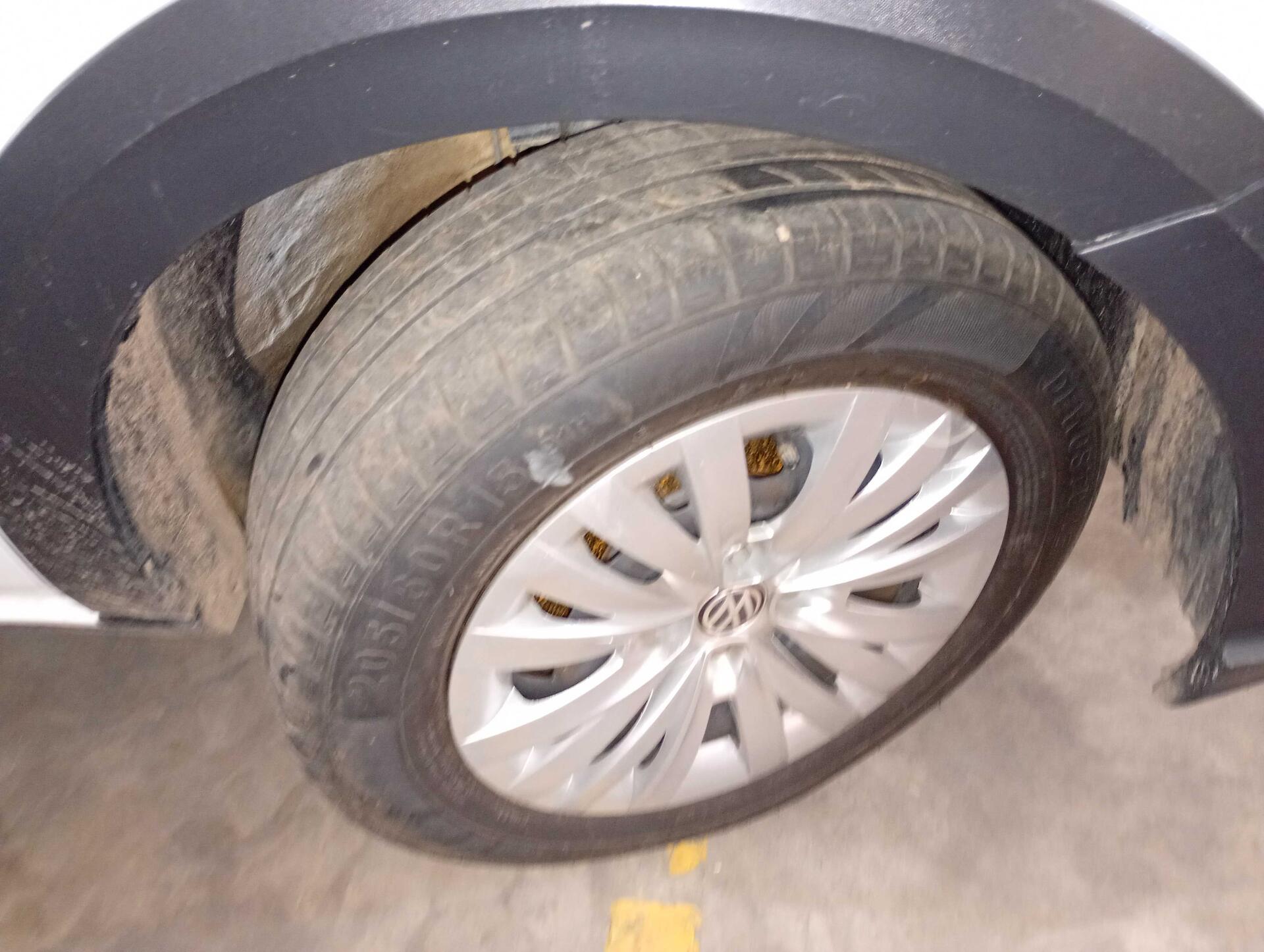 VW / SAVEIRO CS RB MPI 2023/2023 — foto 25 de 33