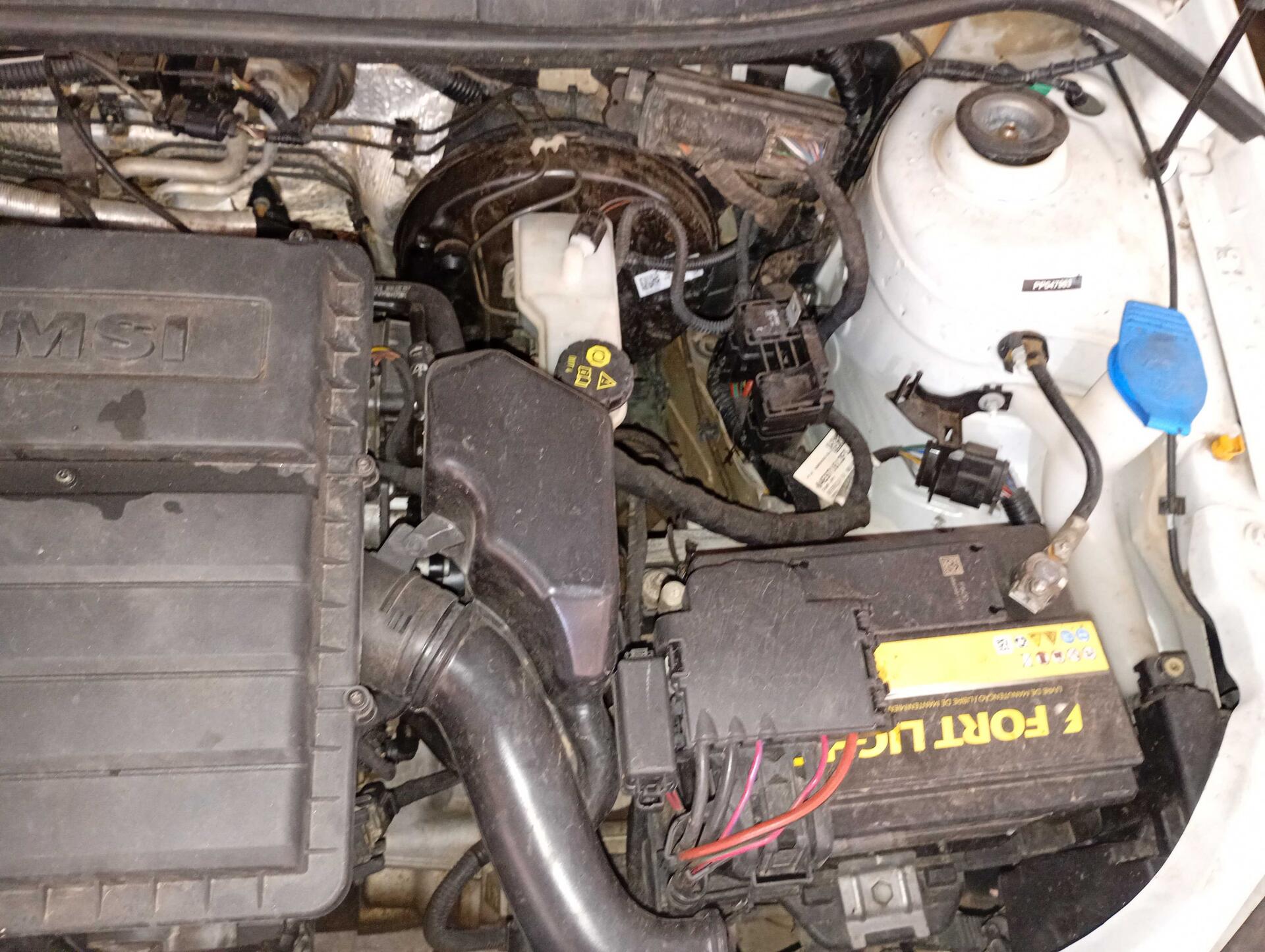 VW / SAVEIRO CS RB MPI 2023/2023 — foto 31 de 33