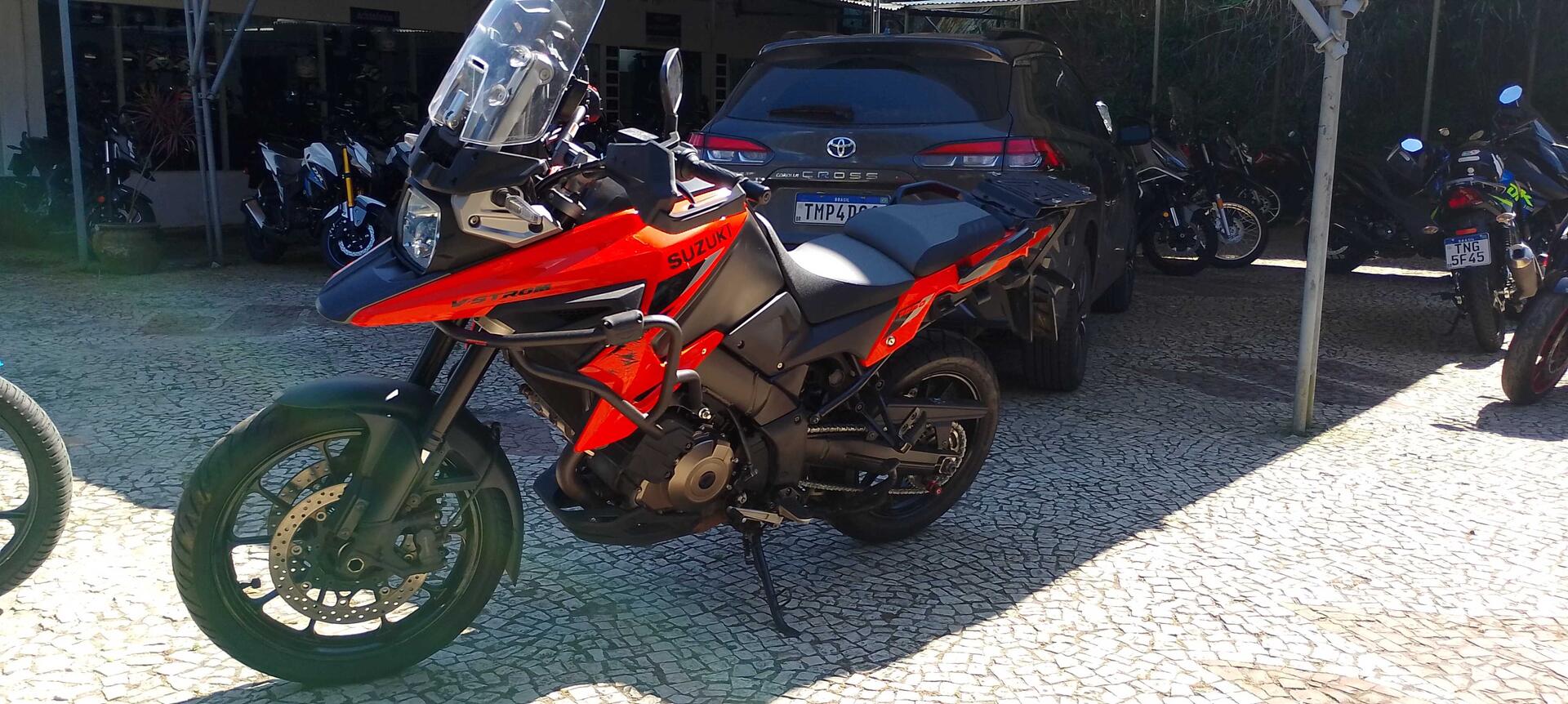 SUZUKI / DL 1050 V-STROM 2025/2025 — foto 3 de 29