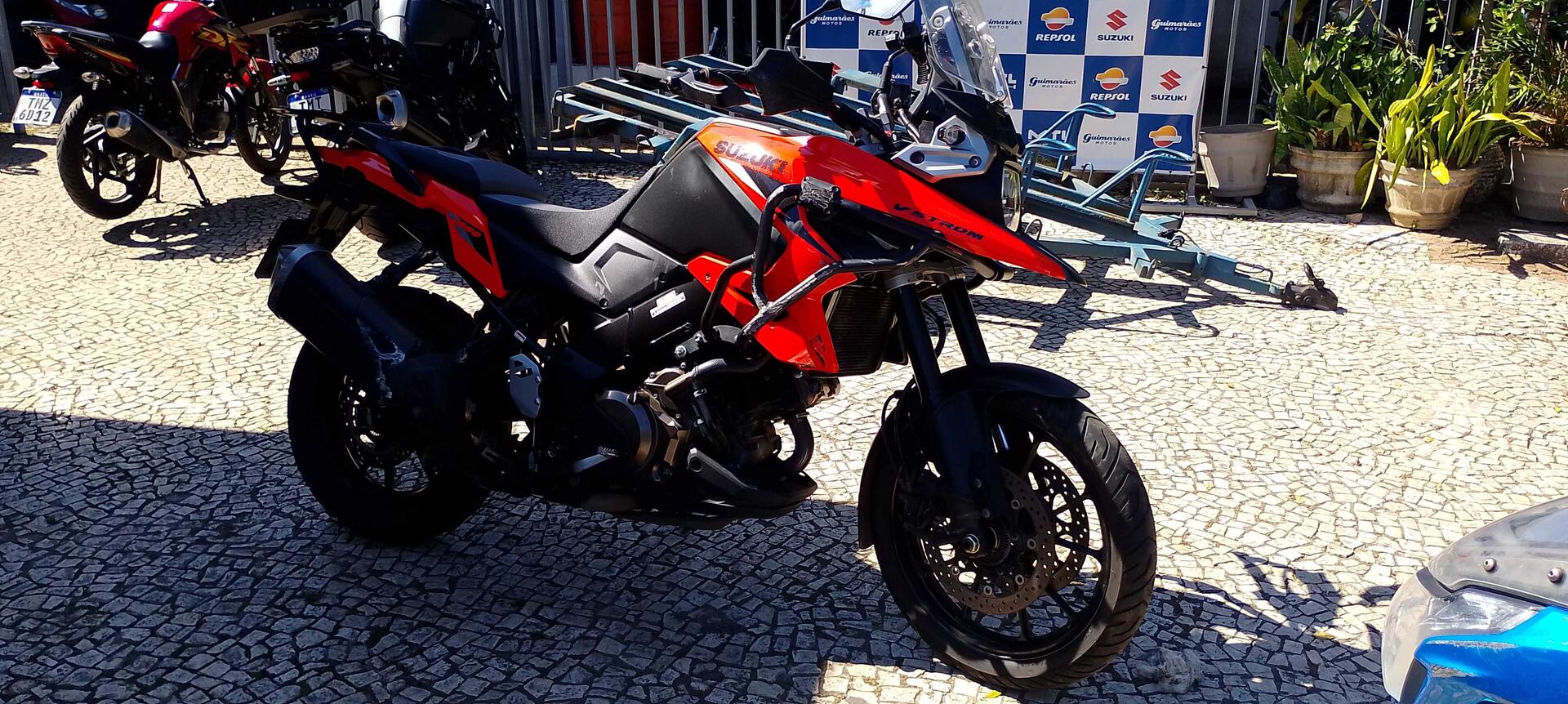 SUZUKI / DL 1050 V-STROM 2025/2025 — foto 5 de 29