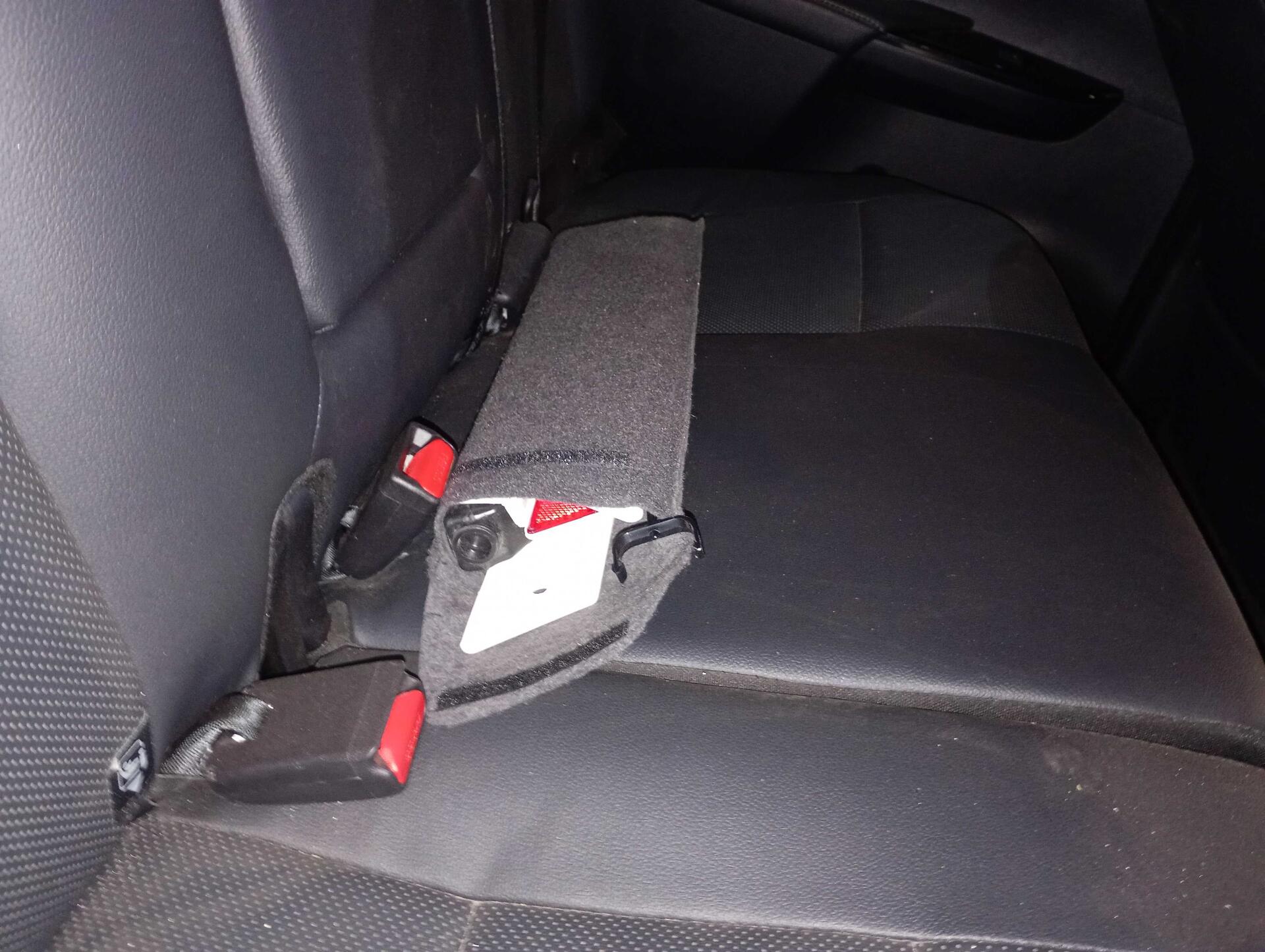 TOYOTA / HILUX CD SRX 2.8 TB 4X4 4P AUT DIESEL 2025/2025 — foto 13 de 40