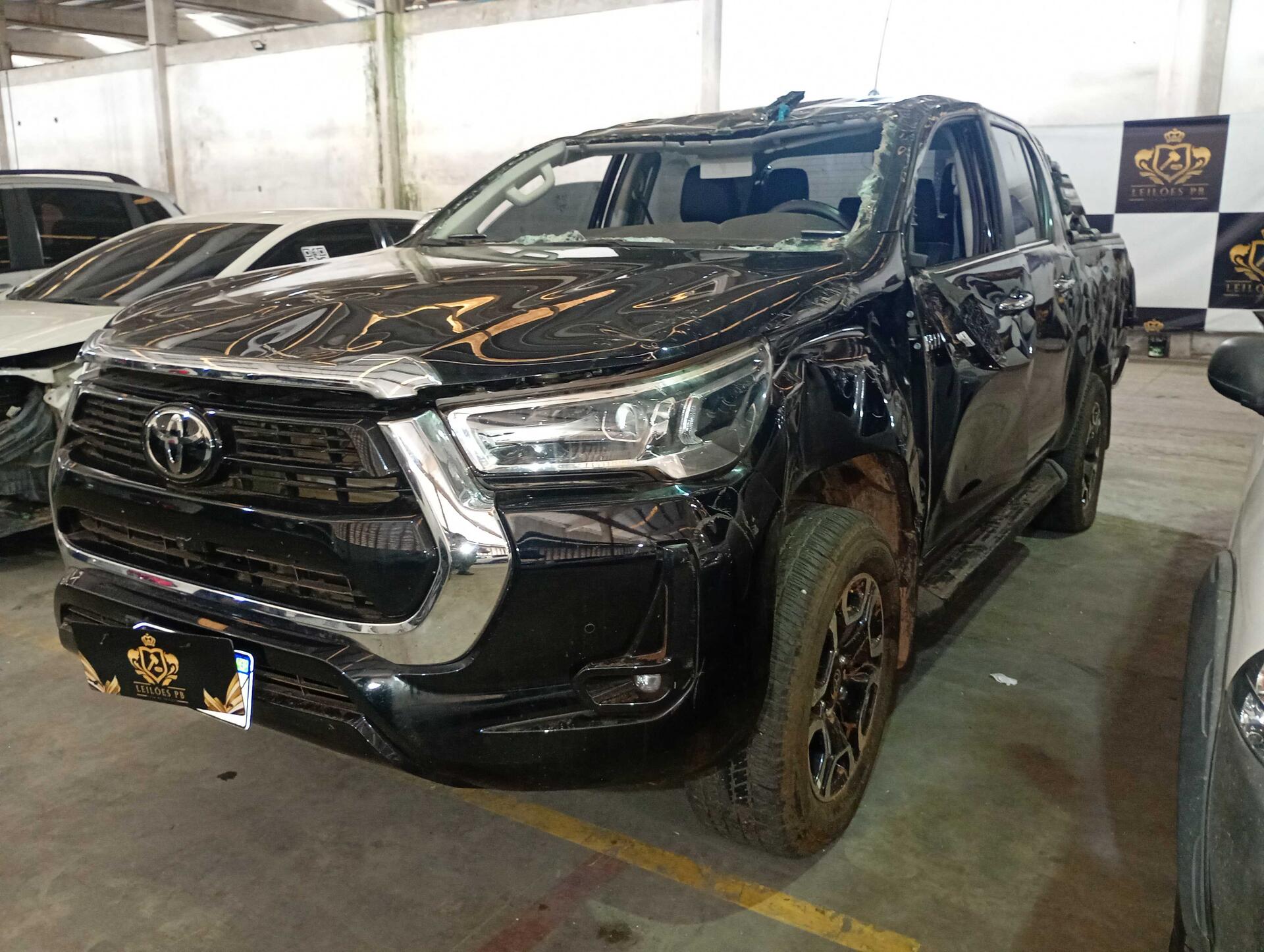 TOYOTA / HILUX CD SRX 2.8 TB 4X4 4P AUT DIESEL 2025/2025 — foto 35 de 40