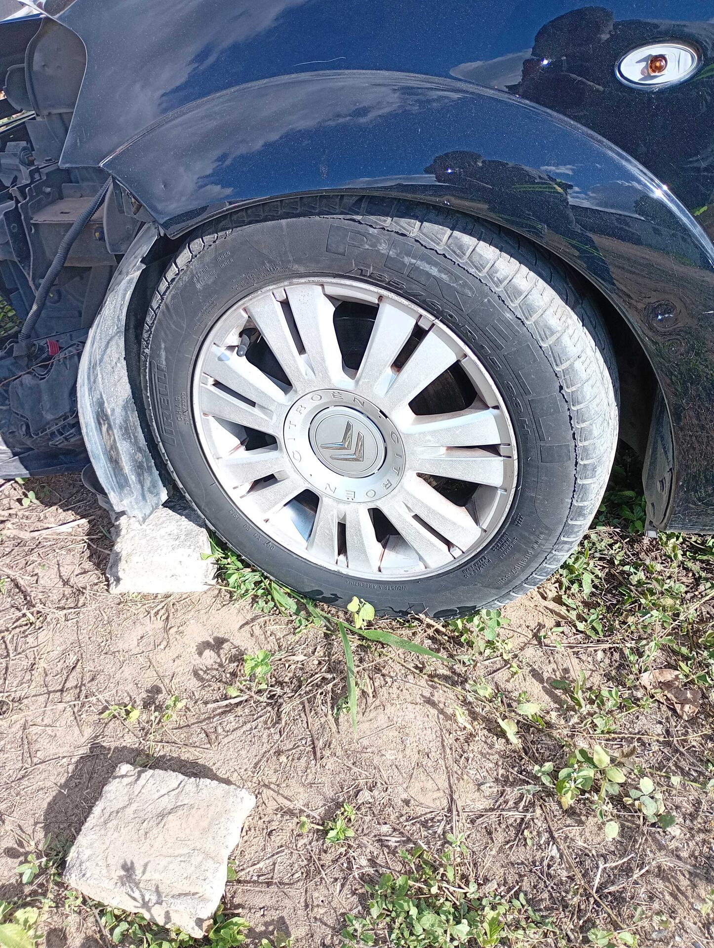 CITROEN / C3 EXCLUSIVE 1.4 8V 5P FLEX 2010/2011 — foto 12 de 40