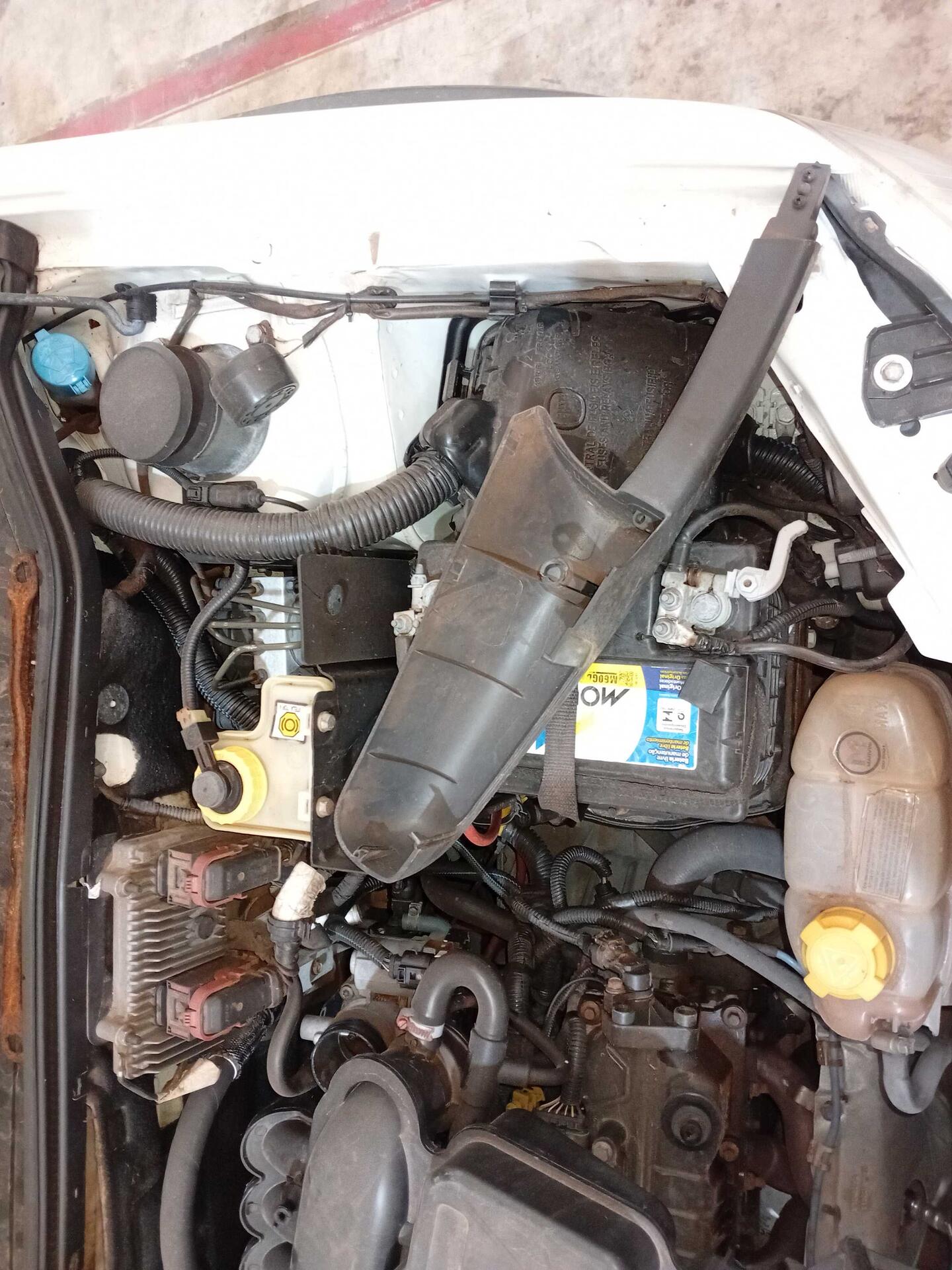 (SUCATA) FIAT / STRADA WORKING HARD 1.4 FIRE 8V CD 2020/2020 — foto 4 de 40