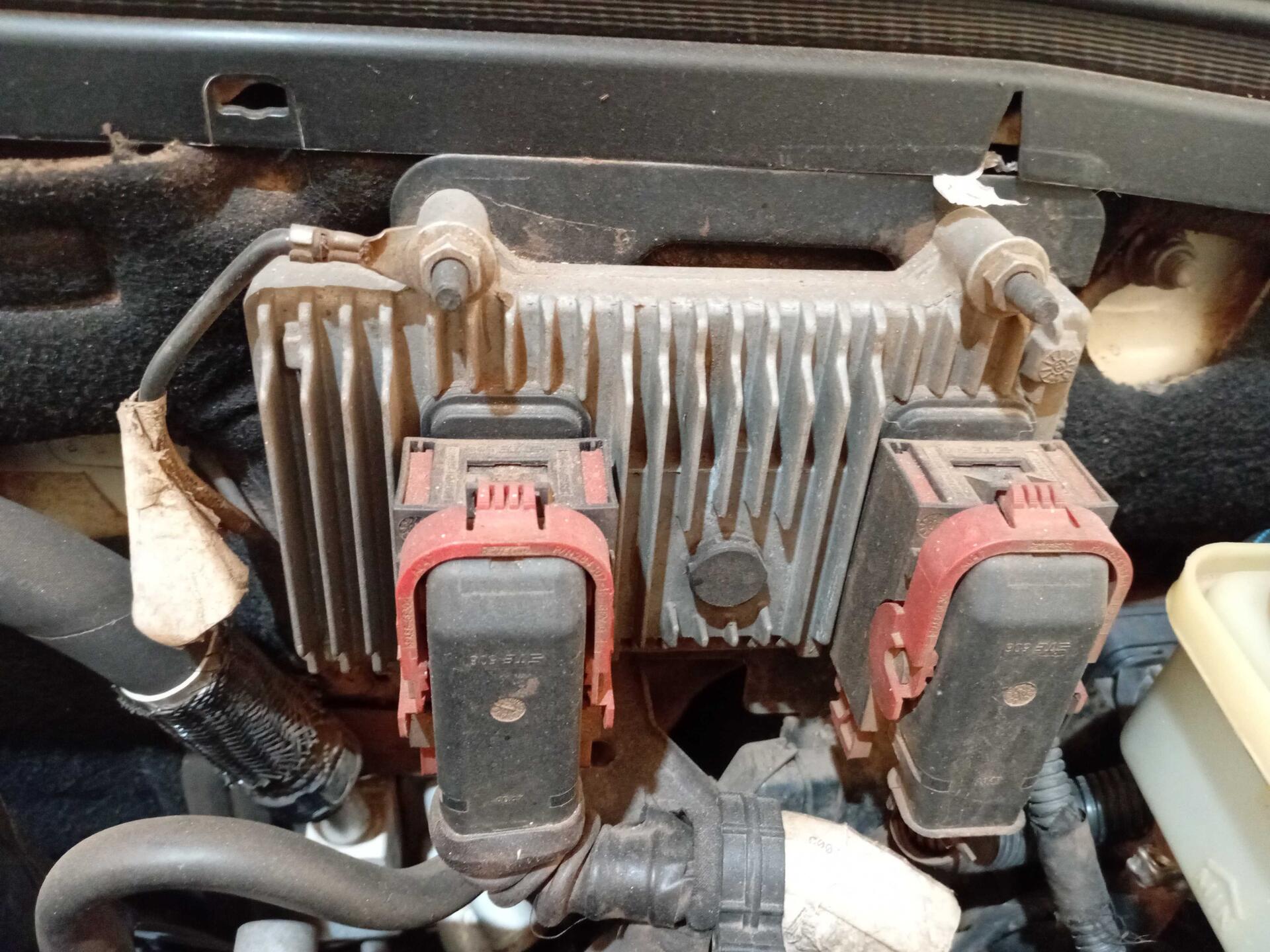 (SUCATA) FIAT / STRADA WORKING HARD 1.4 FIRE 8V CD 2020/2020 — foto 6 de 40