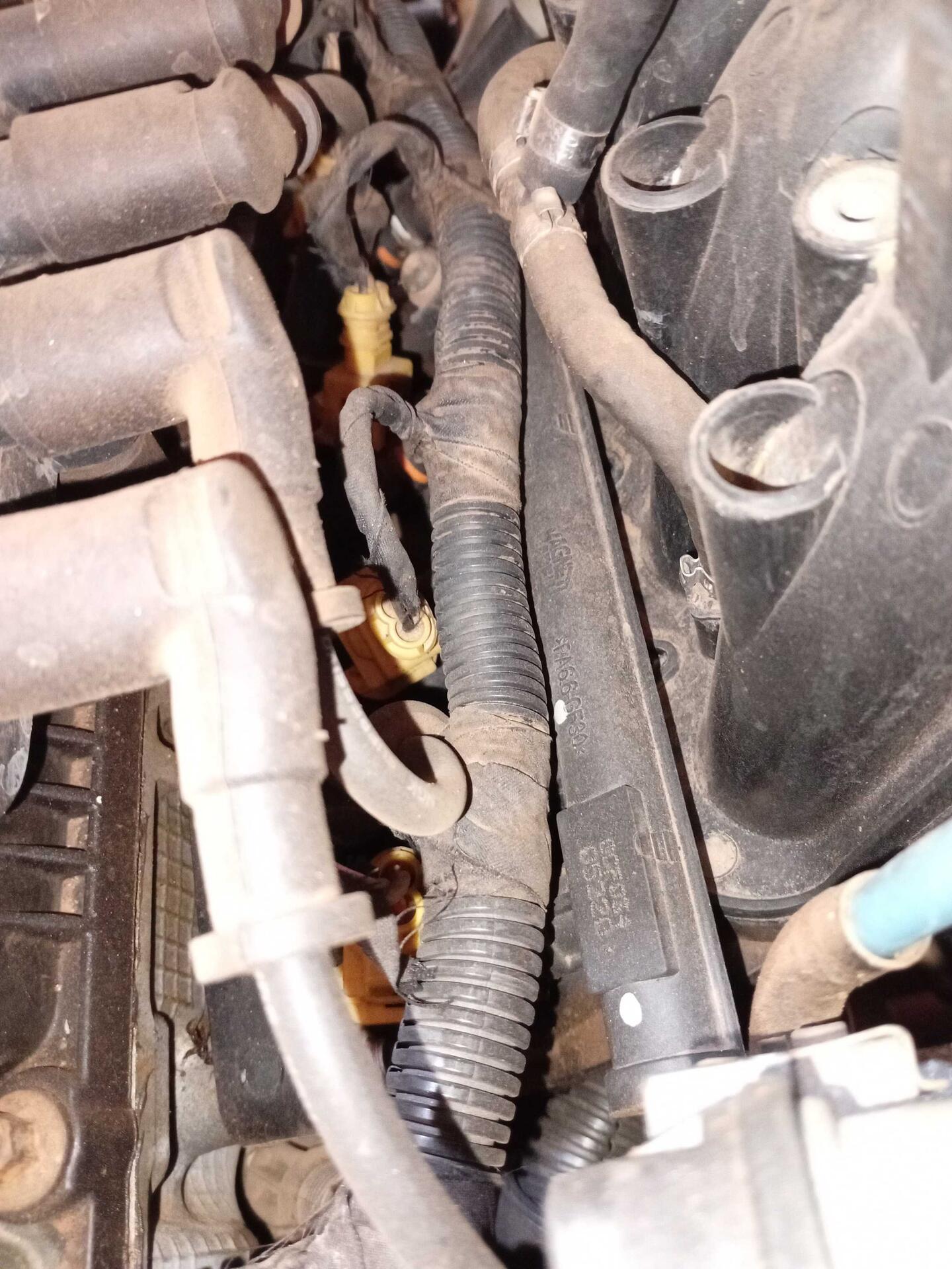 (SUCATA) FIAT / STRADA WORKING HARD 1.4 FIRE 8V CD 2020/2020 — foto 9 de 40