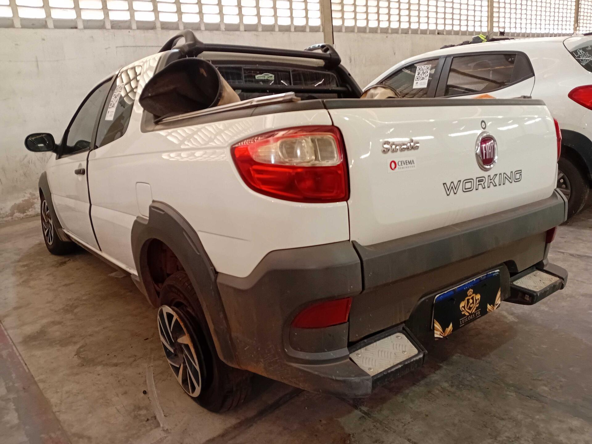 (SUCATA) FIAT / STRADA WORKING HARD 1.4 FIRE 8V CD 2020/2020 — foto 30 de 40