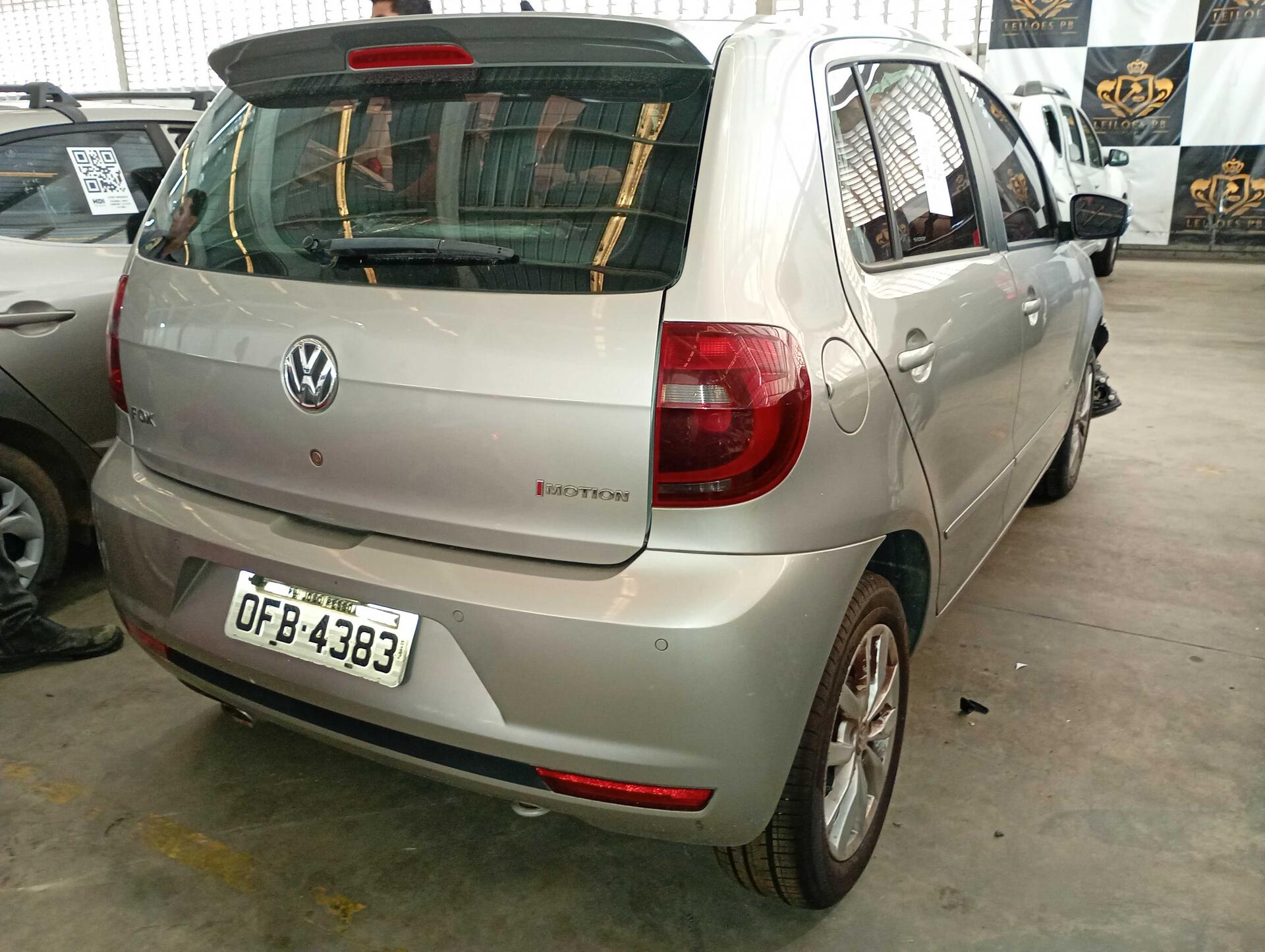 VOLKSWAGEN / FOX G2 1.6 MI I MOTION TOTAL 8V 5P FLEX 2014/2014 — foto 25 de 40