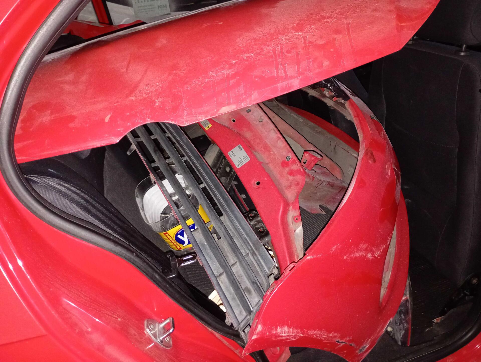 VOLKSWAGEN / GOL 1.0MI TOTAL FLEX 8V 4P 2013/2014 — foto 28 de 40