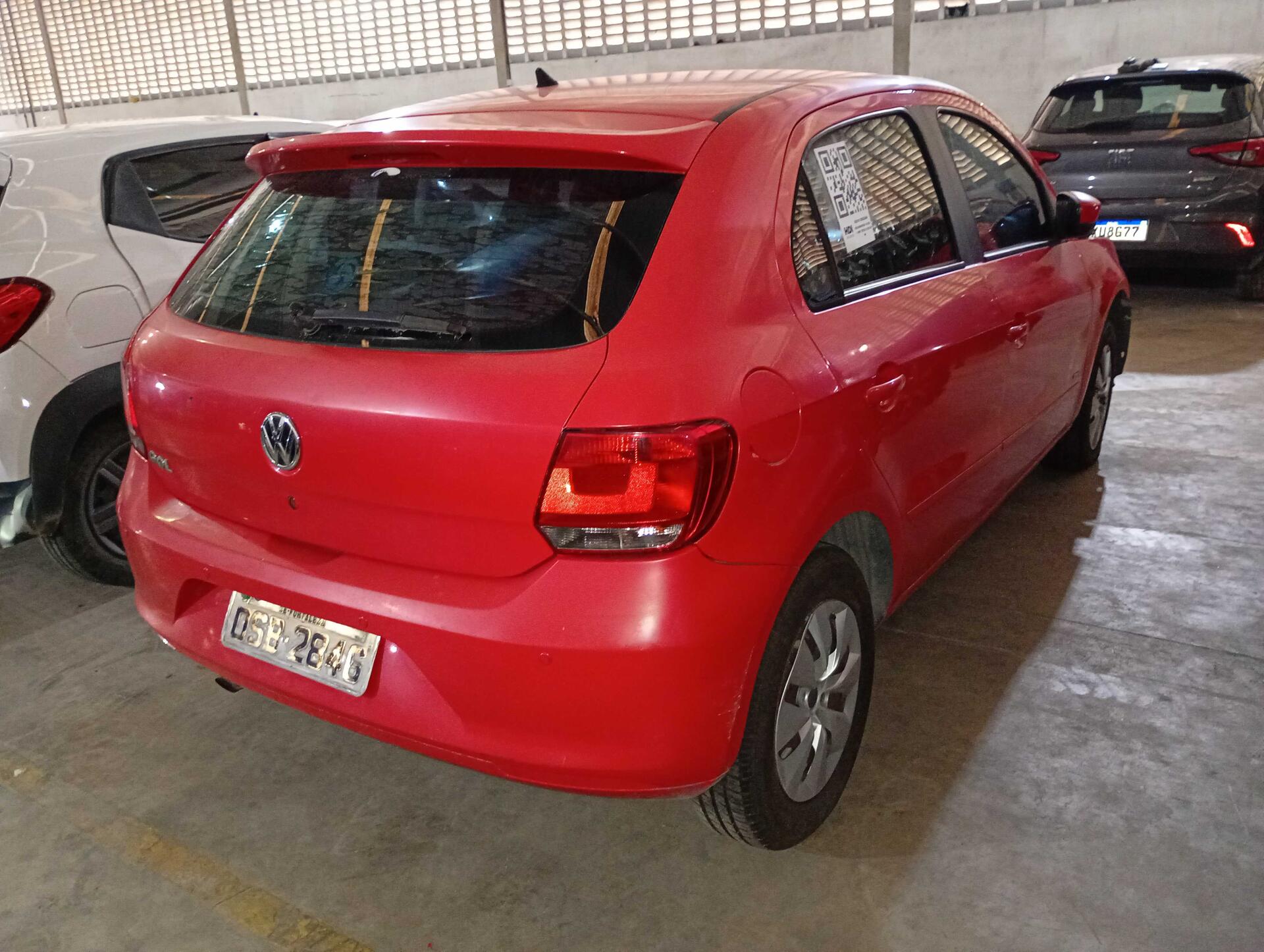 VOLKSWAGEN / GOL 1.0MI TOTAL FLEX 8V 4P 2013/2014 — foto 34 de 40
