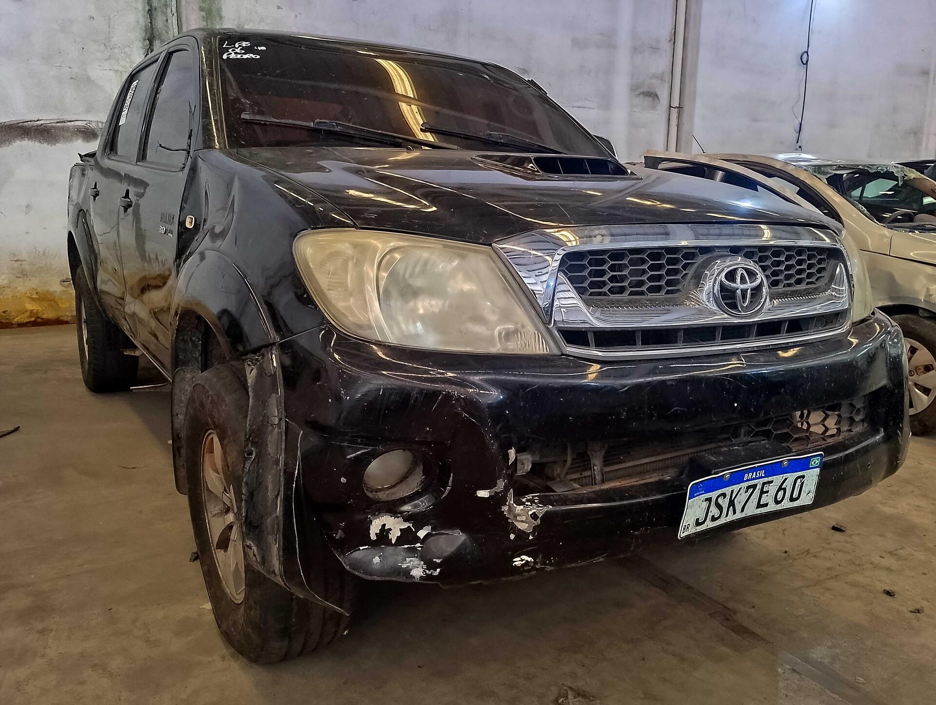 TOYOTA / HILUX CD SRV D4-D 4X4 3.0 TDI DSL AUT DIESEL 2009/2009 — foto 6 de 30