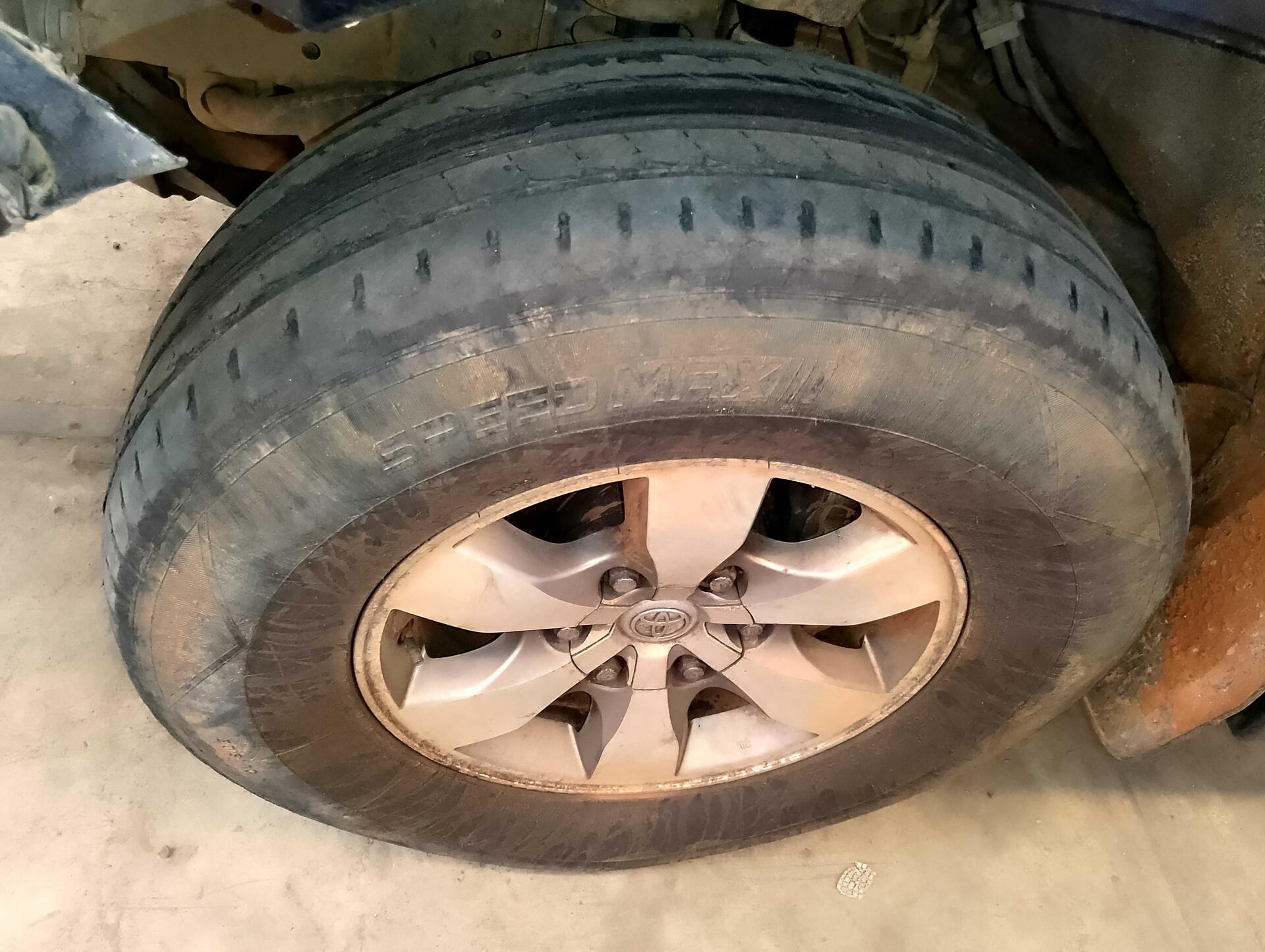 TOYOTA / HILUX CD SRV D4-D 4X4 3.0 TDI DSL AUT DIESEL 2009/2009 — foto 11 de 30