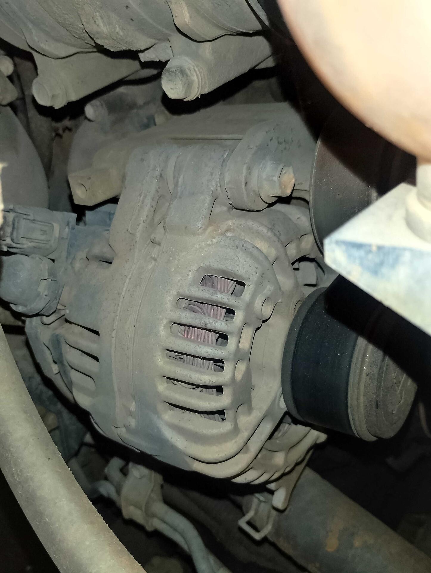TOYOTA / HILUX CD SRV D4-D 4X4 3.0 TDI DSL AUT DIESEL 2009/2009 — foto 27 de 30