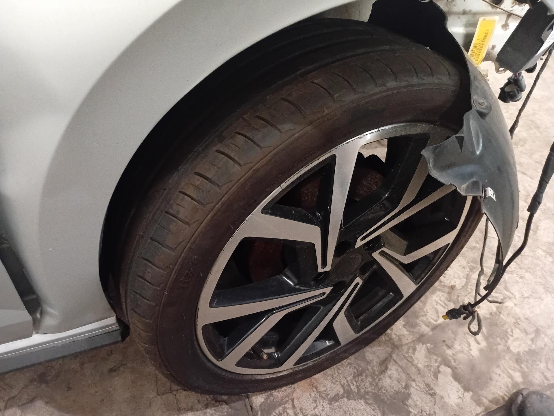 VOLKSWAGEN / POLO GTS 250 1.4 16V TSI AT6 FLEX 2024/2025 — foto 22 de 35