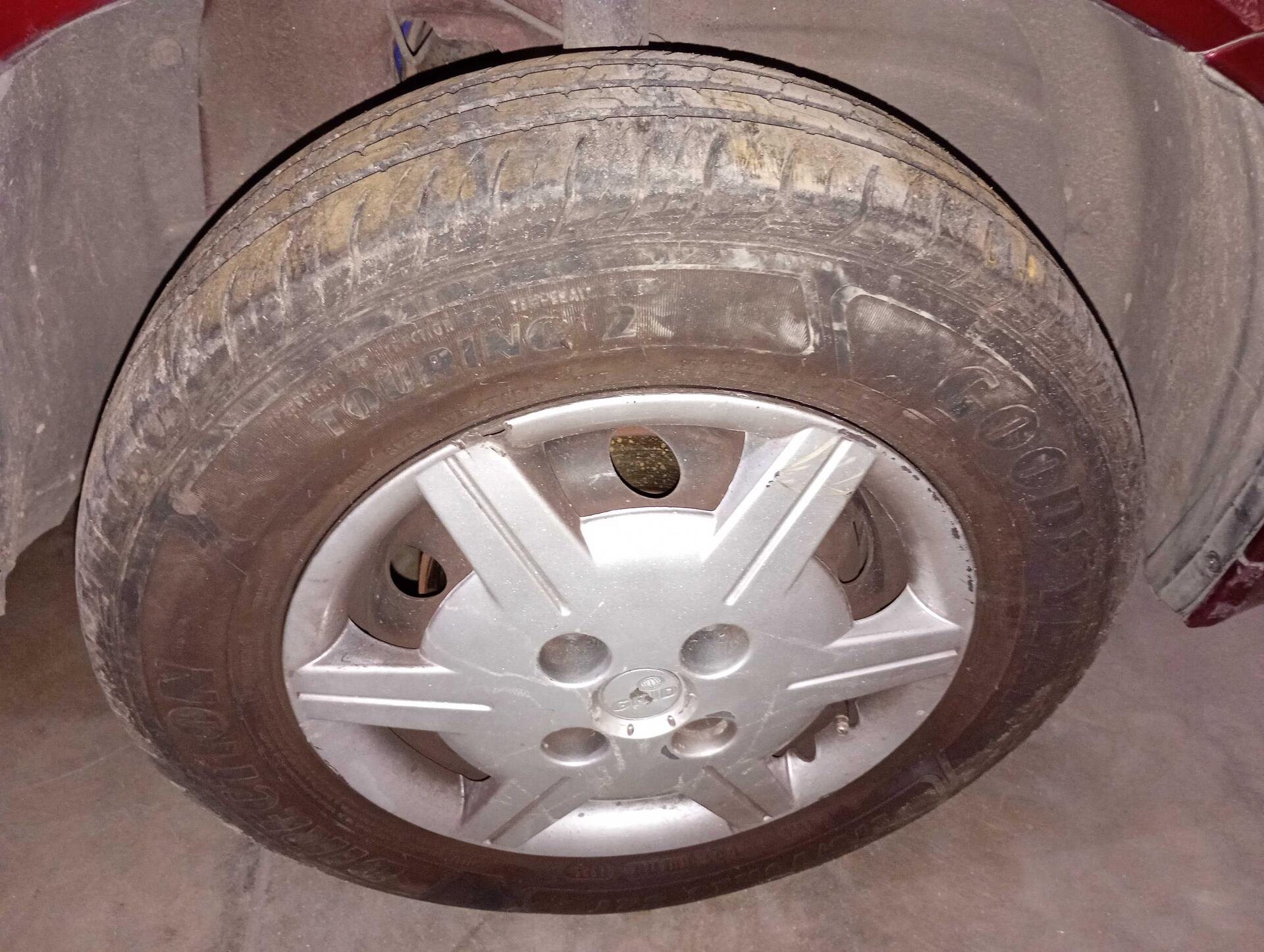 CHEVROLET / CLASSIC LS 1.0 VHC E 4P FLEX 2010/2011 — foto 29 de 39